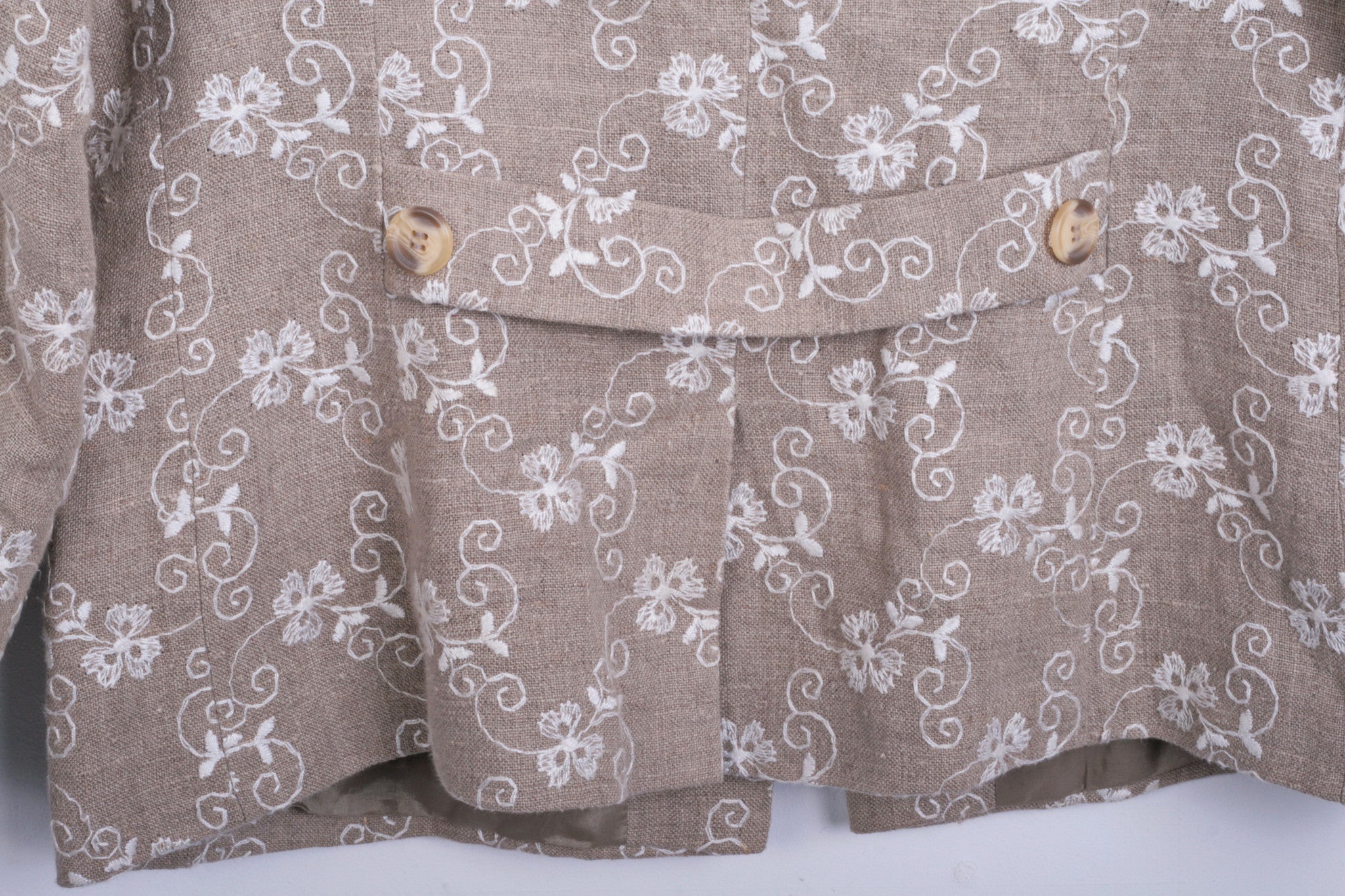 The Barn Womens 40 M/L Blazer Beige Embroidered Flores Linen - RetrospectClothes