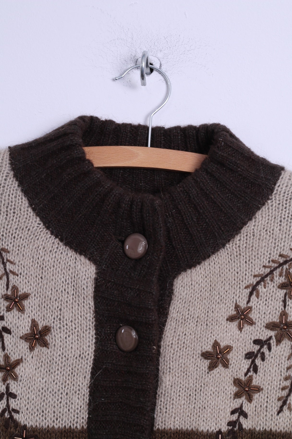 Affections Veste cardigan M/L pour femme avec épaulettes en laine mélangée marron et pull rétro