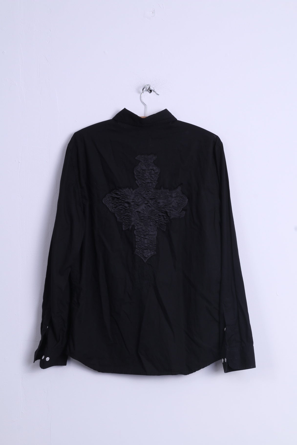 Camicia casual da uomo Bruno Banani S in cotone nero con bottoni argento a maniche lunghe ricamata sul retro