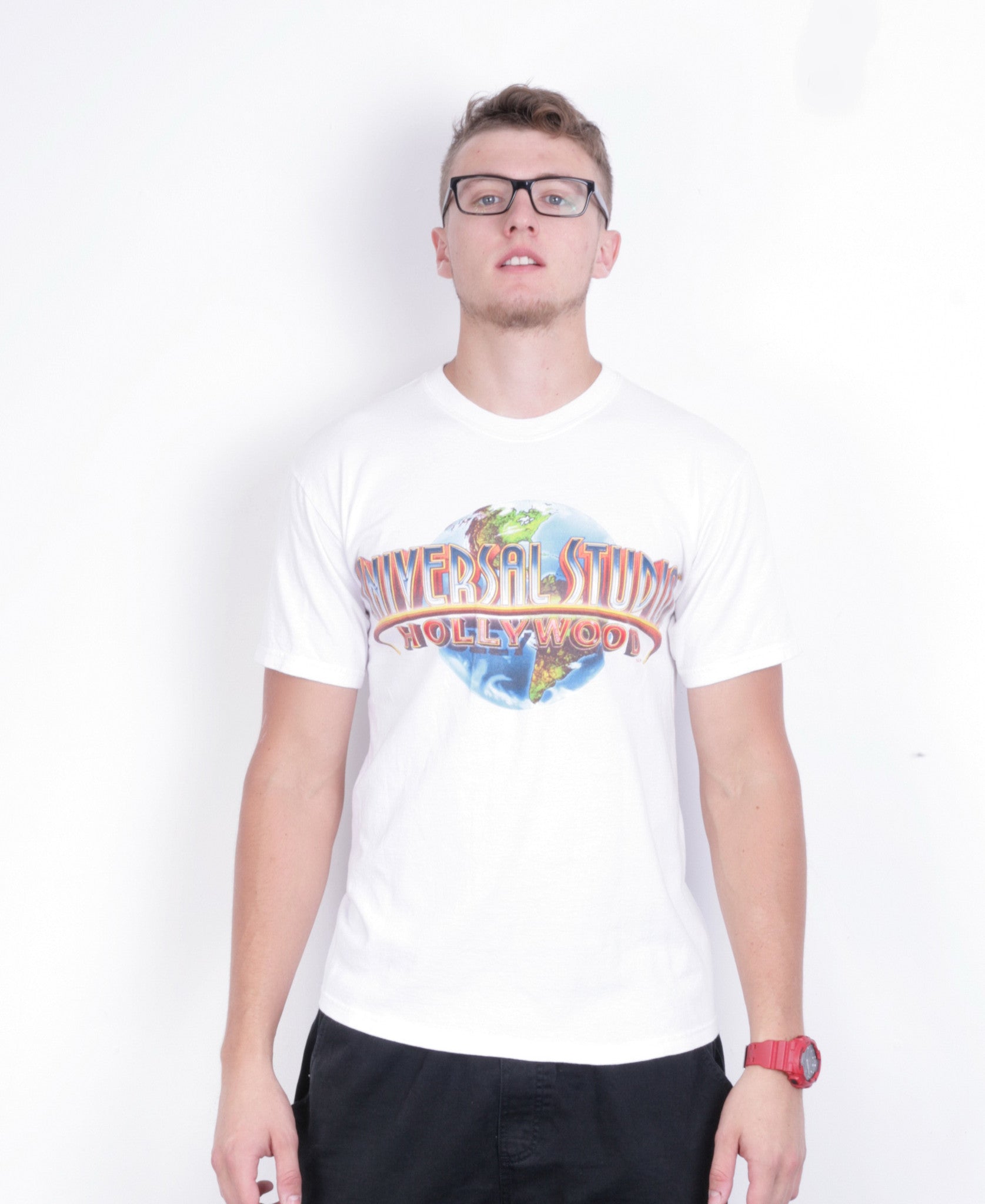 Universal Studios Mens M Shirt White Crew Neck Cotton Vintage 90s - RetrospectClothes