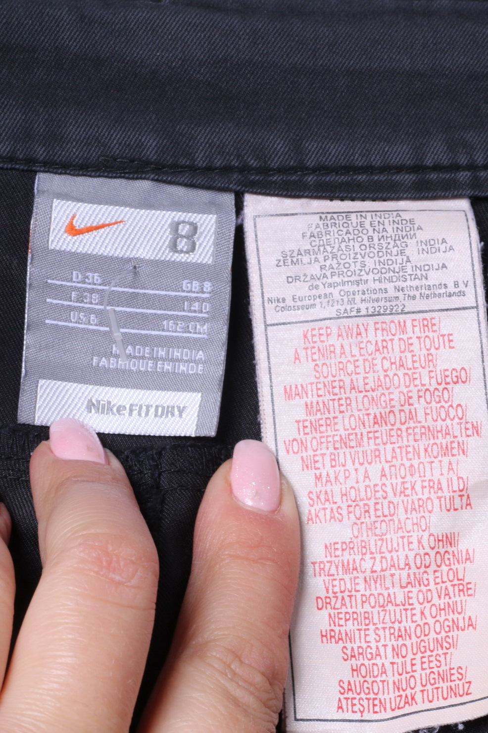 Nike Fit Dry Femmes 8 36 162 Pantalon court Gris Survêtement de sport Bas 