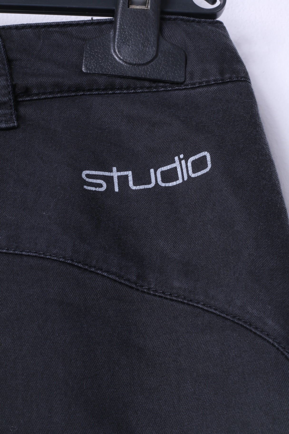 Nike Fit Dry Womens 8 36 162 Cropped Trousers Grey Sport tracksuit Bottoms