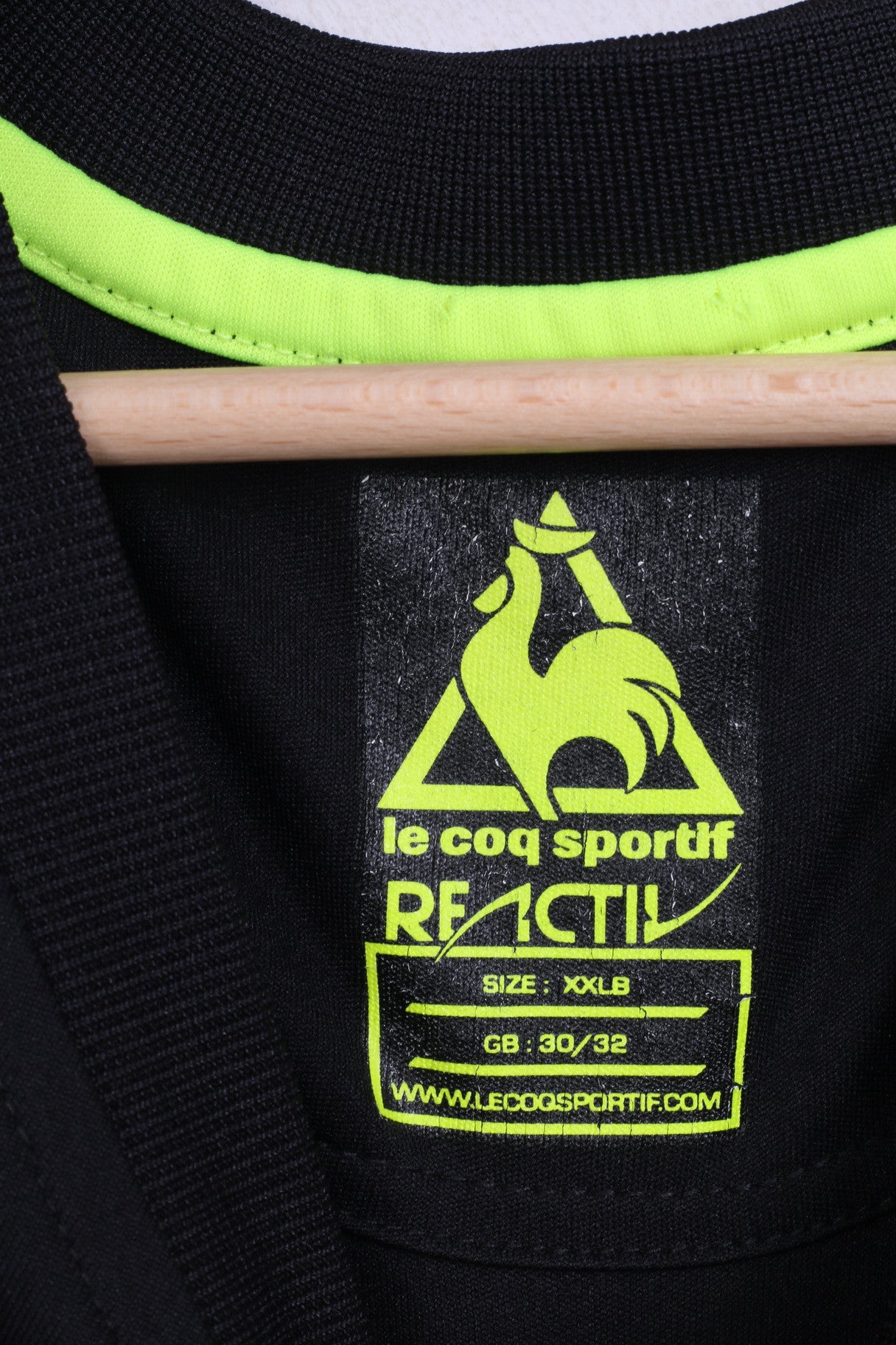 Le Coq Sportif M.C.F.C Boys 30/32 Shirt Sleeveless Black Sport - RetrospectClothes