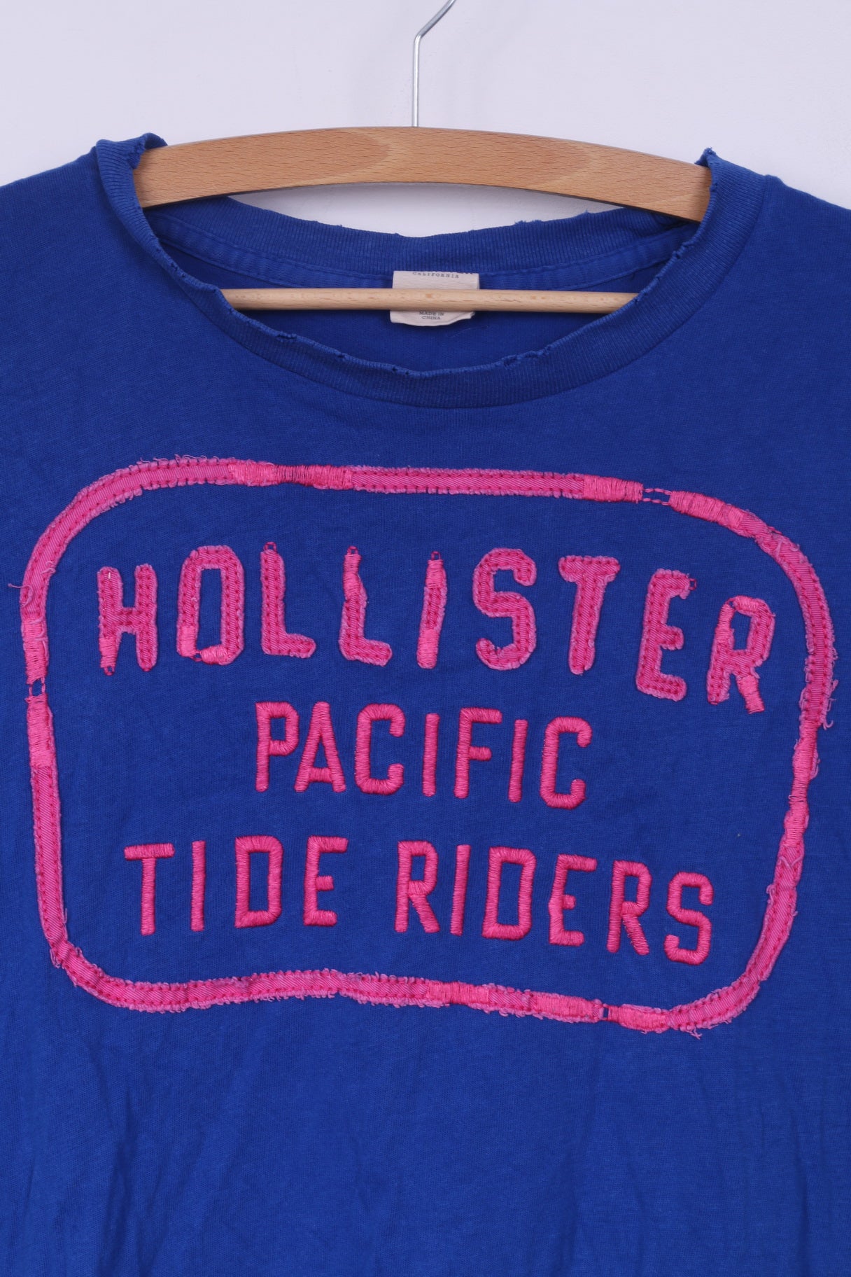 Hollister California Mens M Graphic Shirt Blue Cotton Crew Neck Pacifi –  Retrospect Clothes