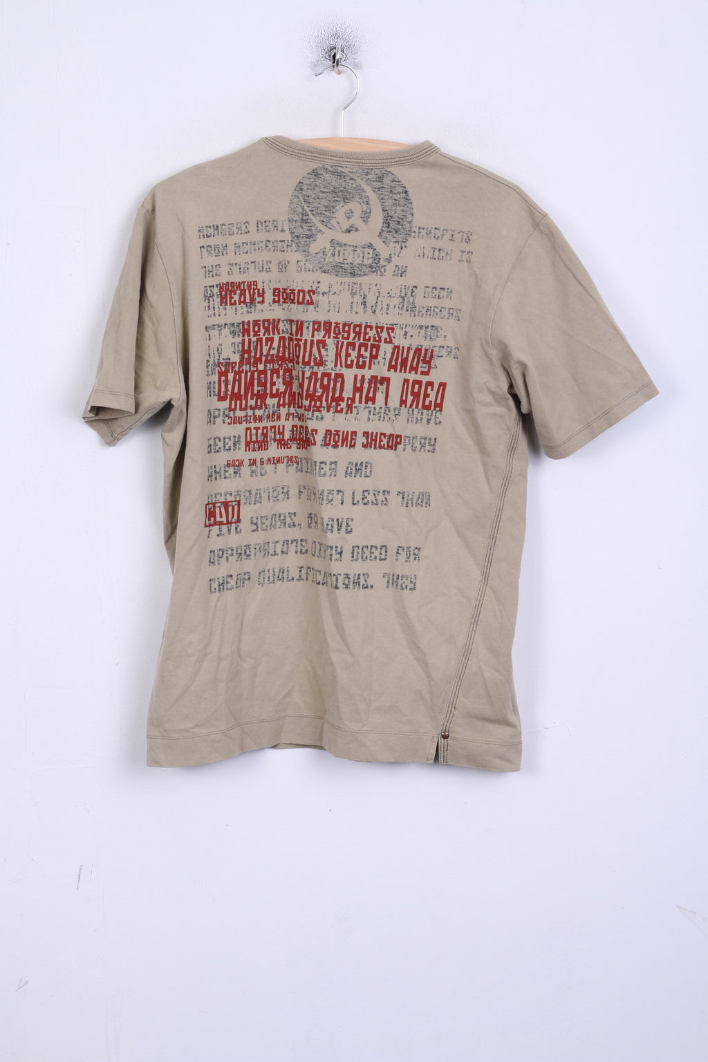DUCK AND COVER Homme M T-Shirt Coton Vintage Sable Col Ras du Cou