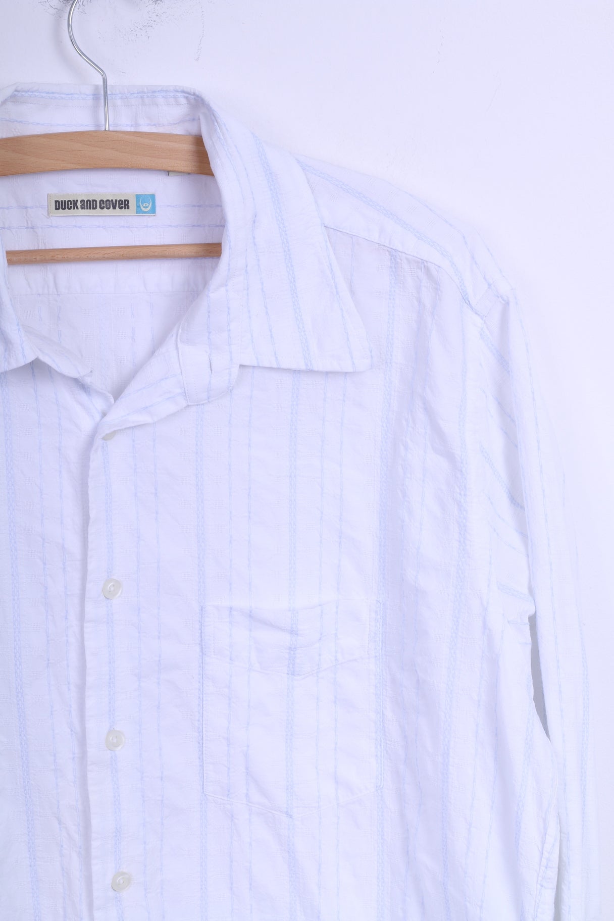 Duck And Cover Camicia casual da uomo XL (M) Manica lunga in cotone a righe bianche blu