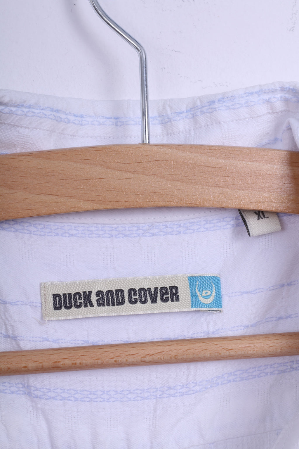 Duck And Cover Camicia casual da uomo XL (M) Manica lunga in cotone a righe bianche blu