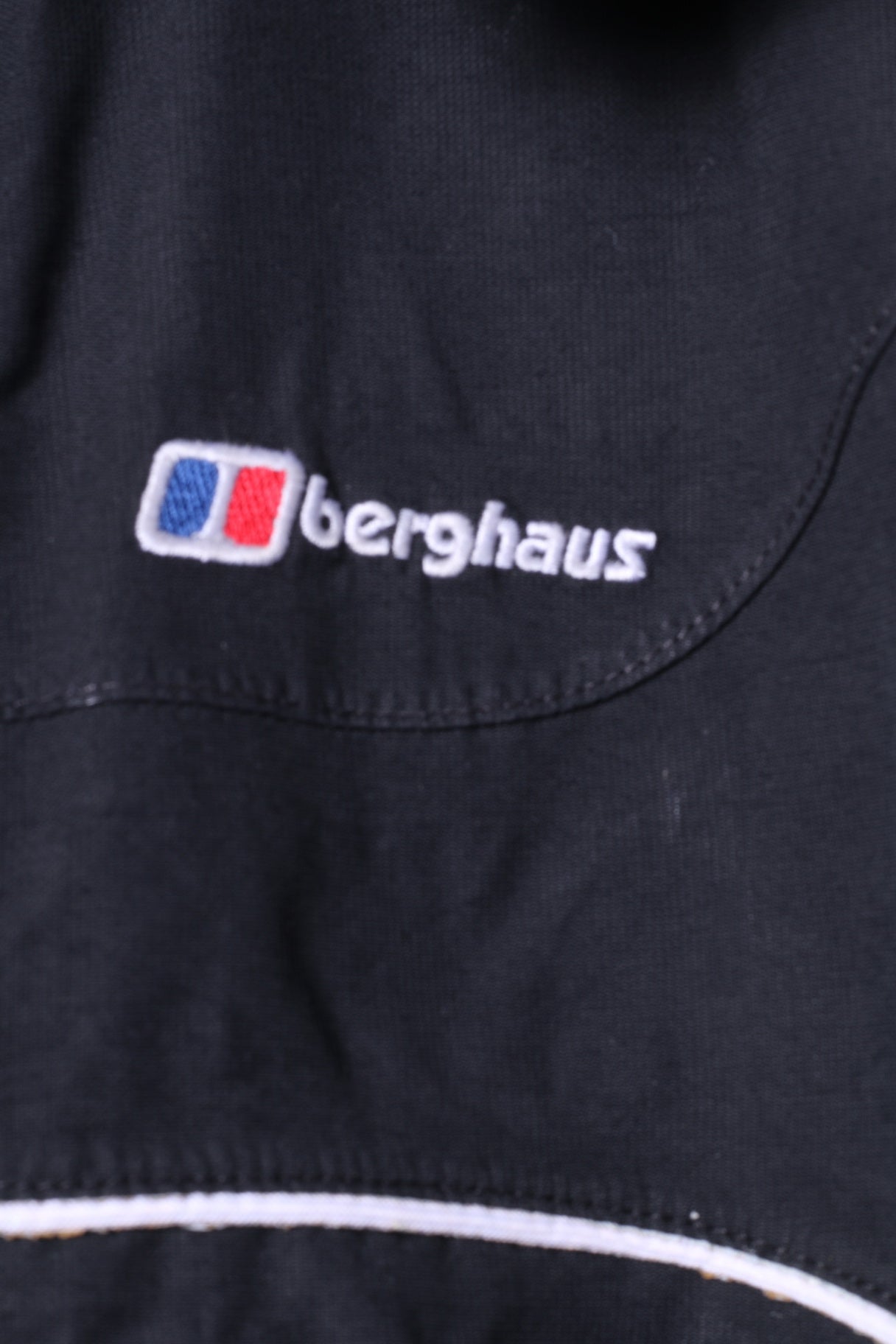 Berghaus Veste d'extérieur à capuche rembourrée noire pour garçon 9-10 ans 134-140 ans