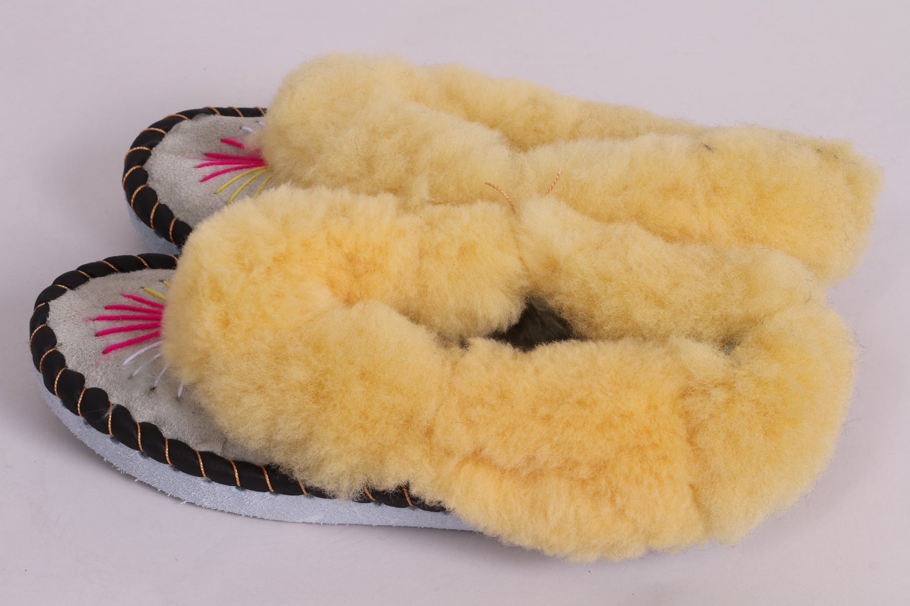 Sheepskin Womens Slippers Hand Made Natural Leather Mountains Warm Boots