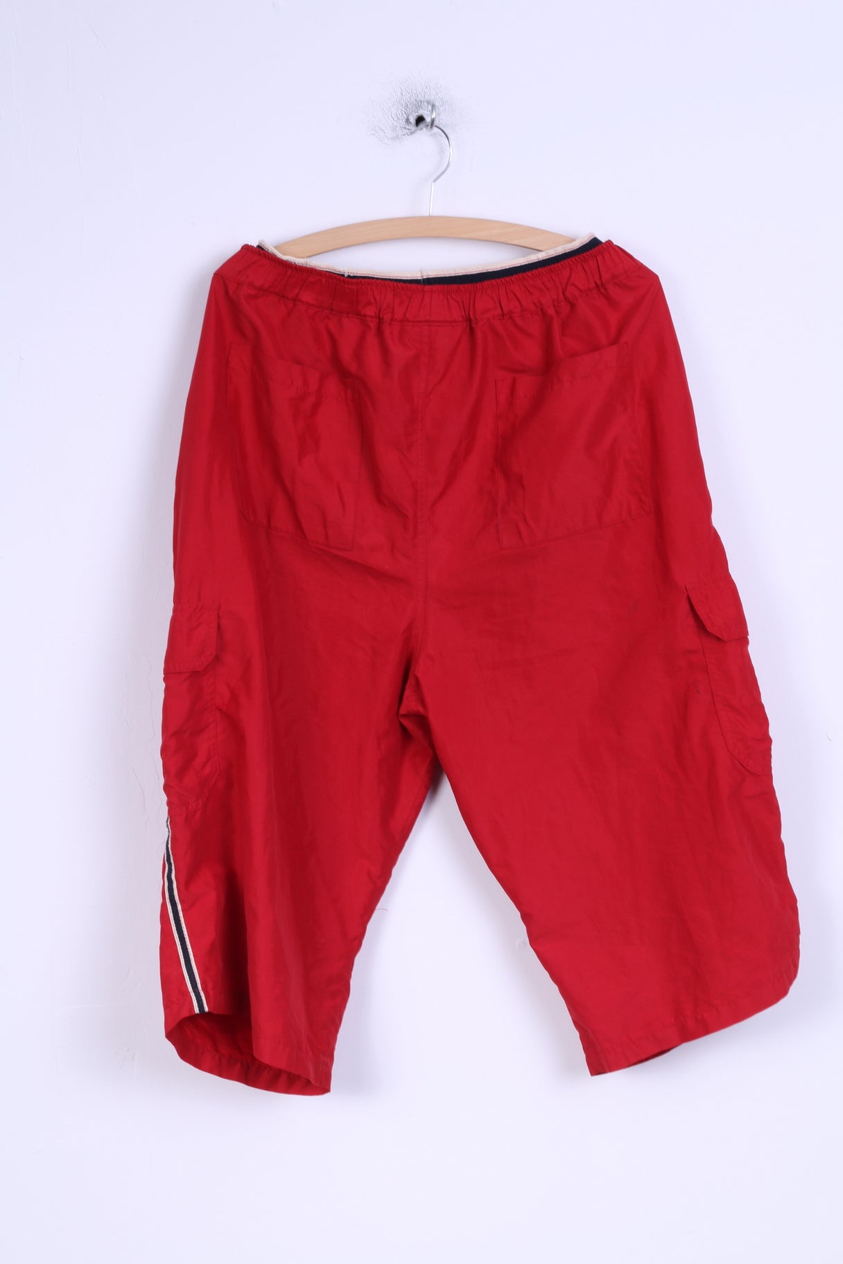 SR430NRO Mens L Shorts Red Sport Traning By The Knee Pants