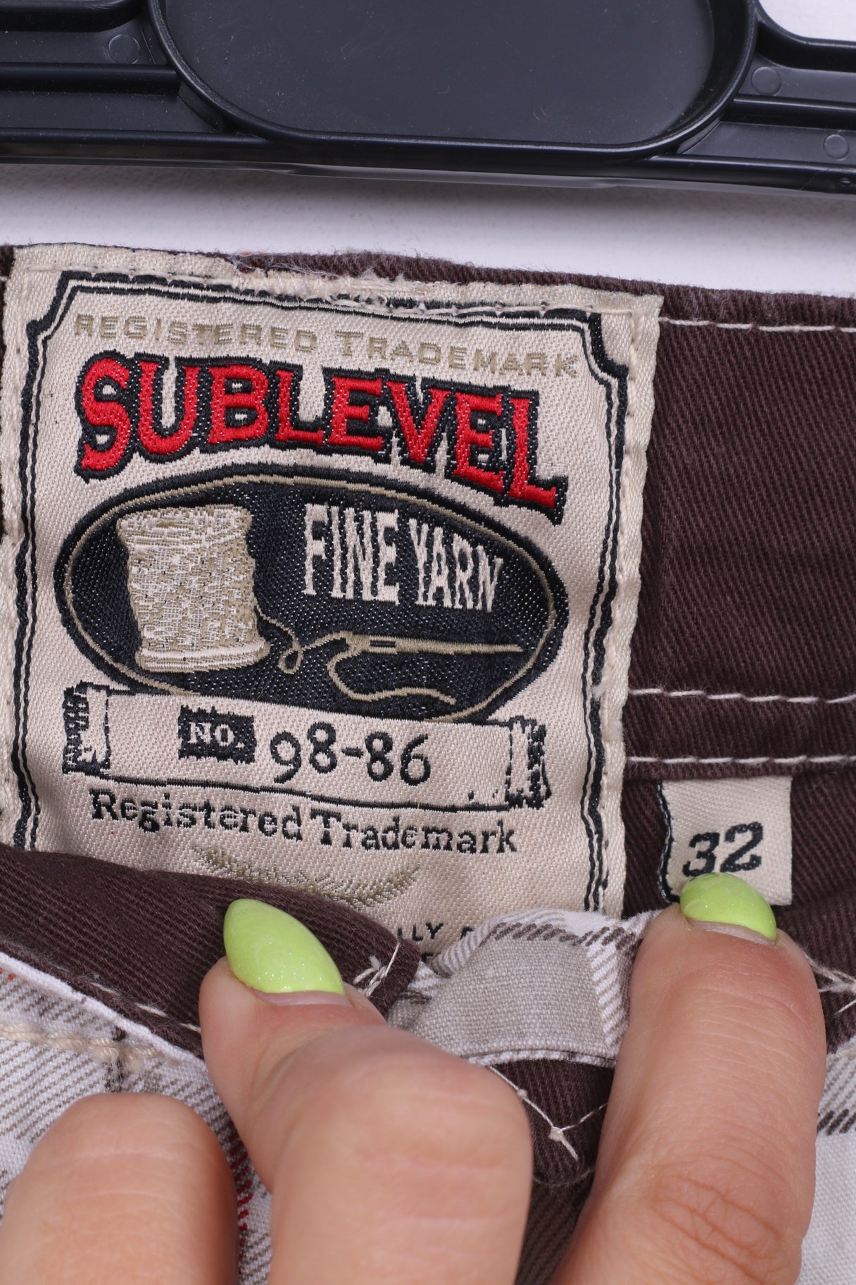 Pantaloncini cargo Sublevel da uomo 32 a quadri in cotone bianco