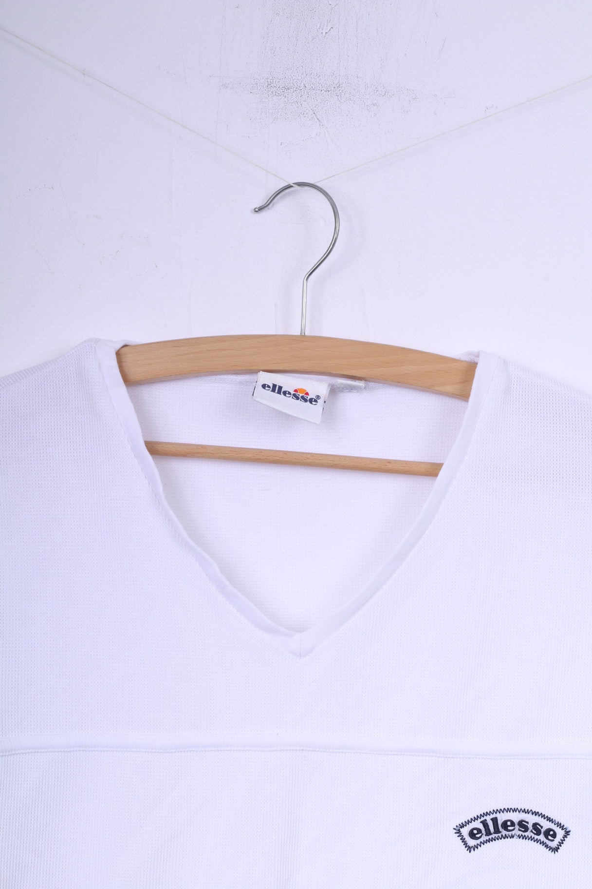 Ellesse Womens 14 L T-Shirt V Neck White Cotton Sportswear Tennis Top