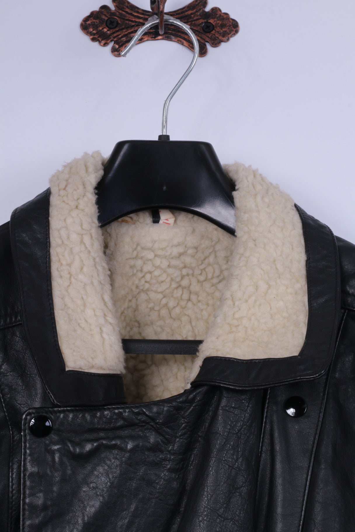 Giacca da uomo vintage L. Top da motociclista con bottoni automatici foderati in pelle bomber vintage nero