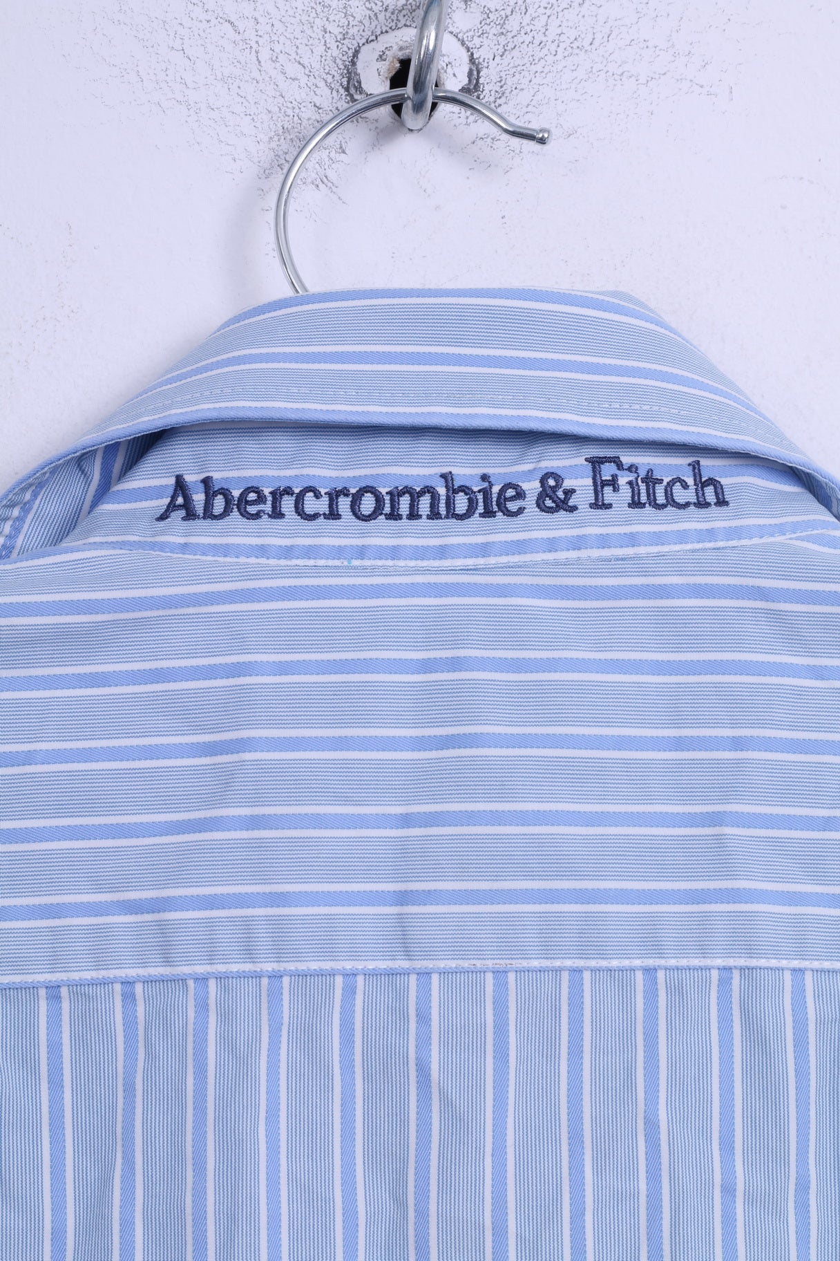 Abercrombie & Fitch Mens M Casual Shirt Blue Striped Cotton Long Sleeve Muscle