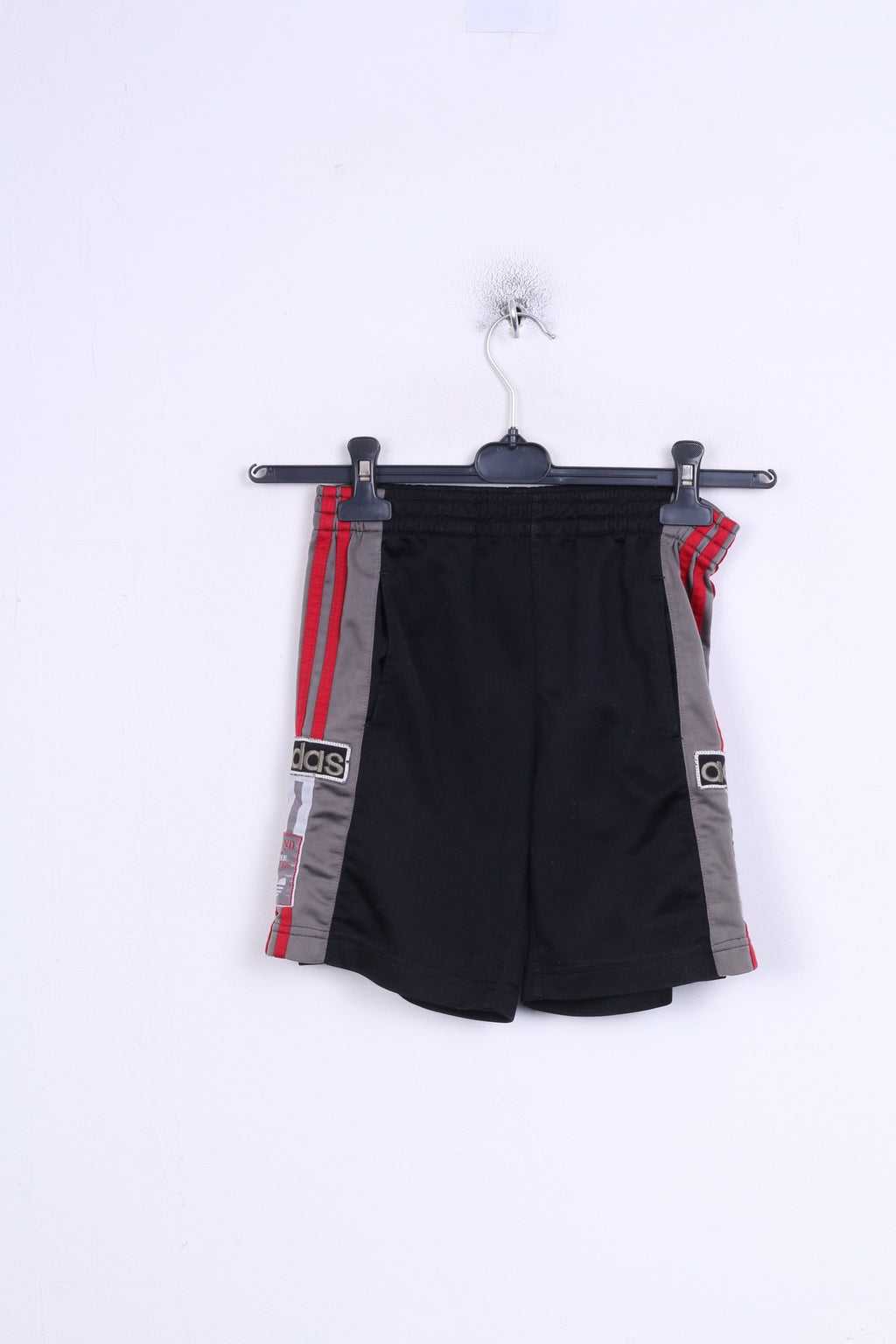 Pantaloni sportivi neri Adidas 116 Shorts da ragazzo