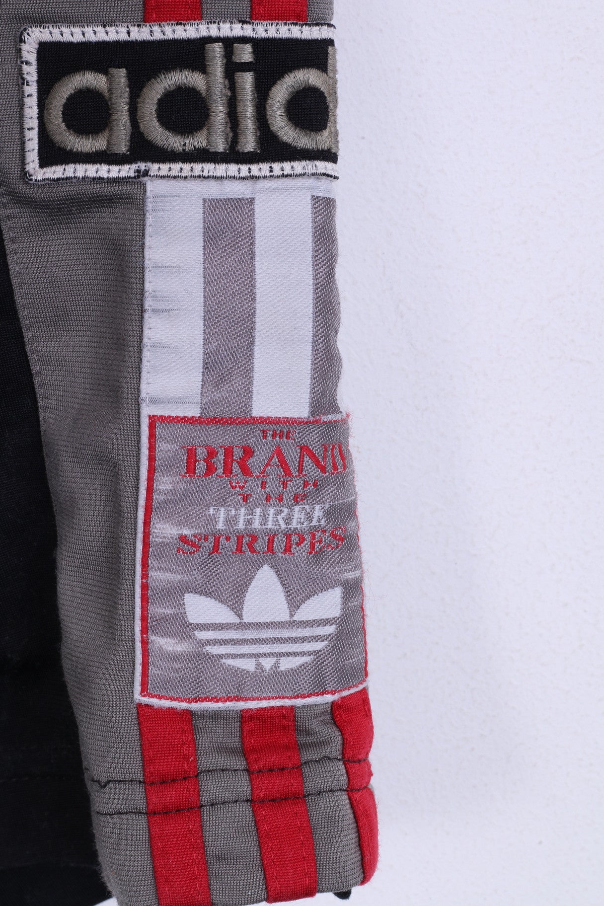 Pantaloni sportivi neri Adidas 116 Shorts da ragazzo