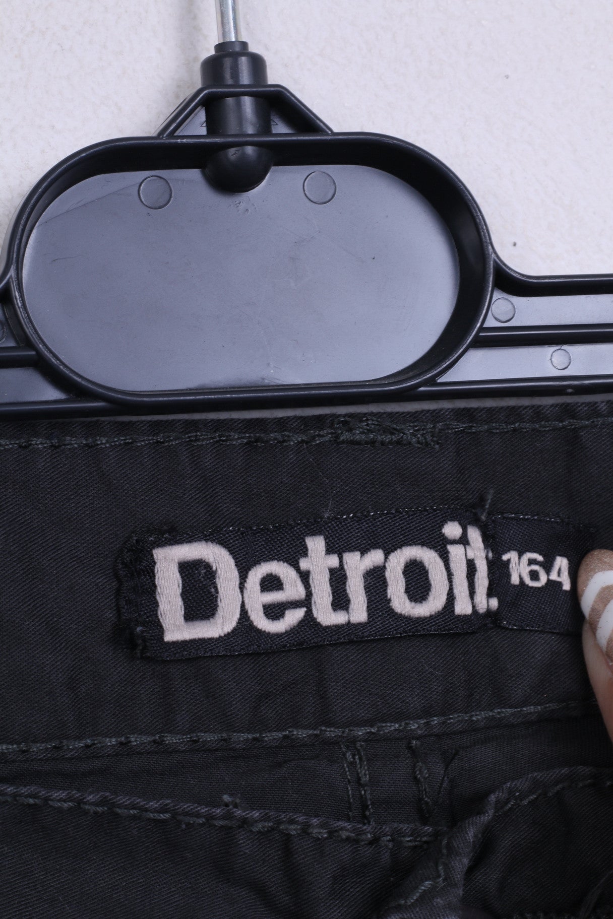 Detroit Boys 164 Pantaloncini Capri neri Pantaloni casual in cotone