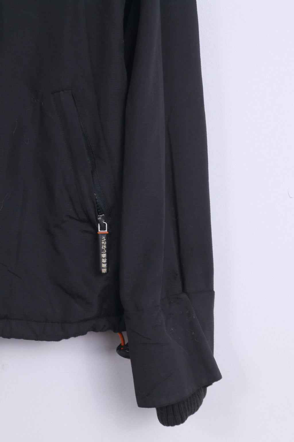Giacca da donna Superdry L (M) in nylon nero con dettagli arancioni Giacca a vento con 3 cerniere
