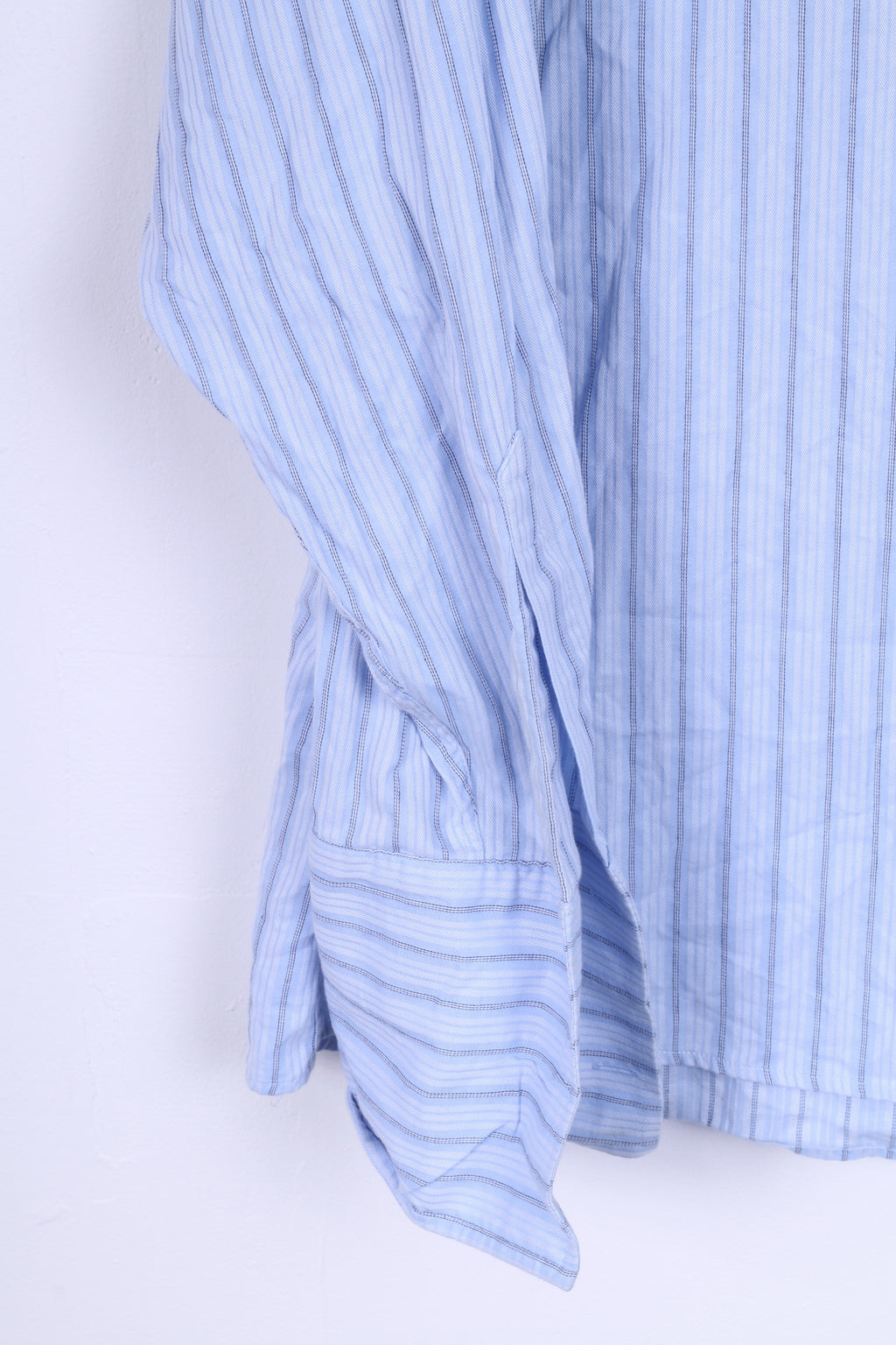 Pierre Cardin Camicia casual da uomo 17 43 XL Polsini blu Bottoni dettagliati in cotone a righe