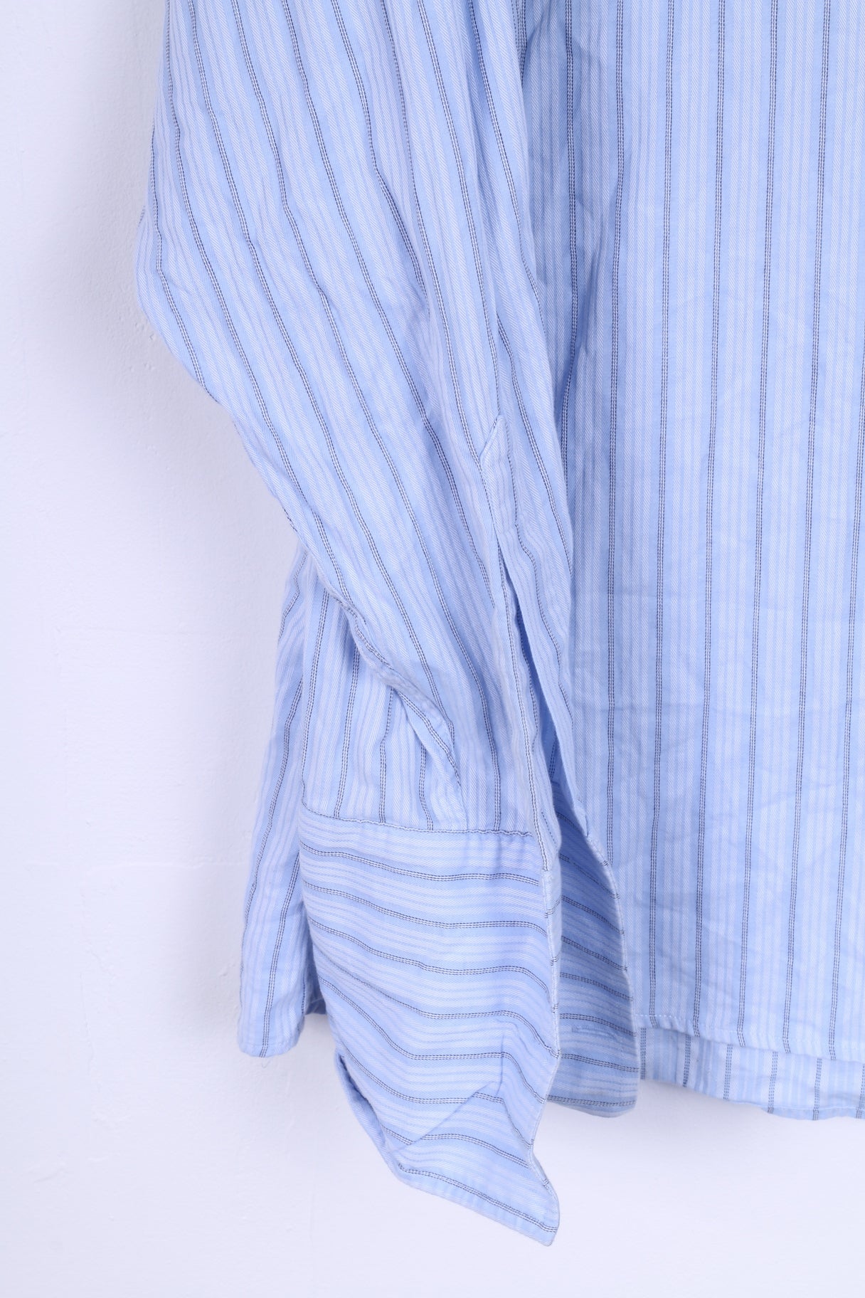 Pierre Cardin Camicia casual da uomo 17 43 XL Polsini blu Bottoni dettagliati in cotone a righe