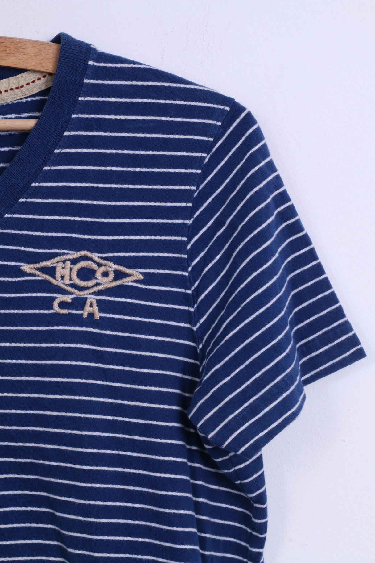 Hollister California Womens M T-Shirt Blue Striped Cotton V Neck Marine Top