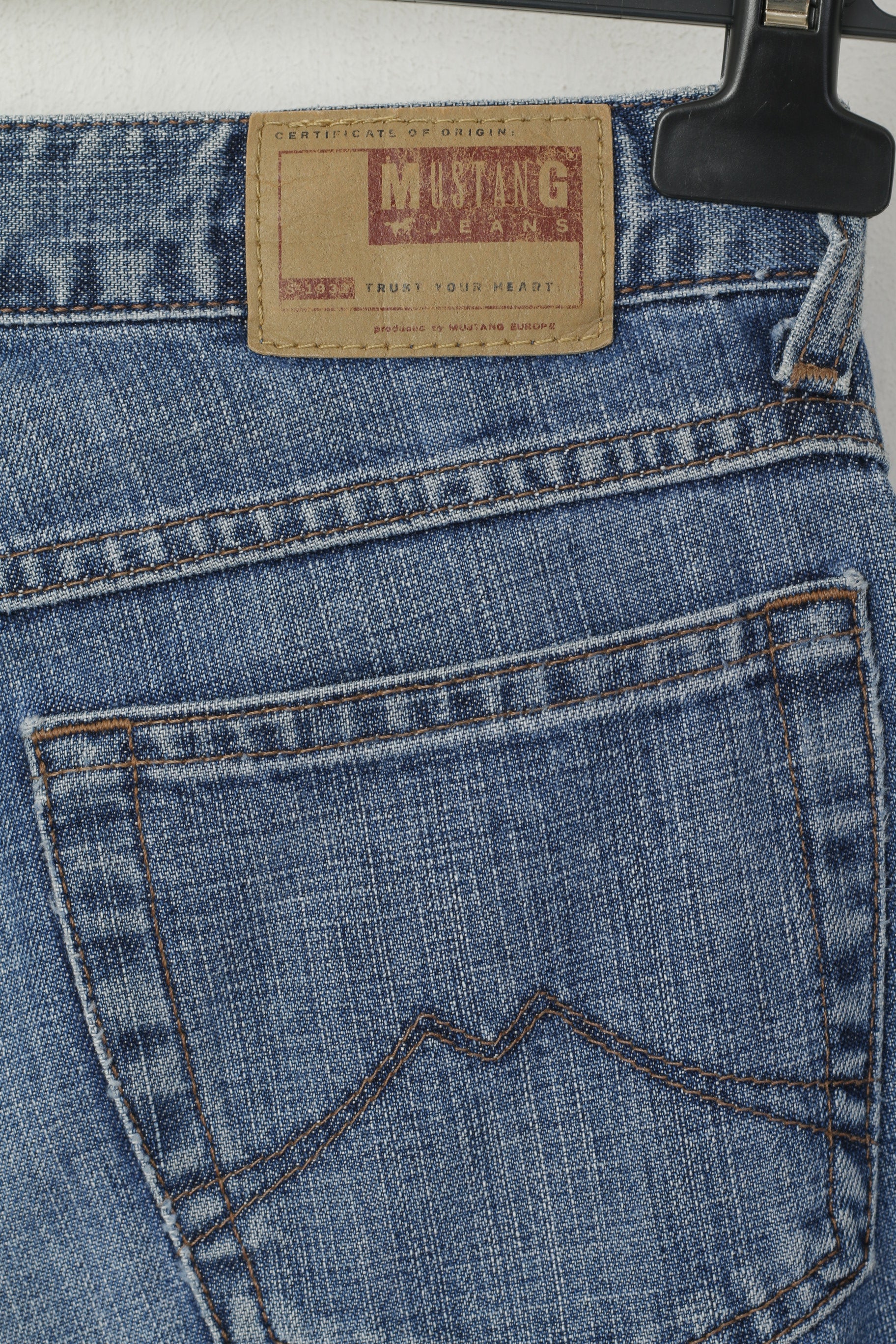 Pantaloni Jeans Mustang Donna W 27 L 34 Pantaloni a campana in denim di cotone blu