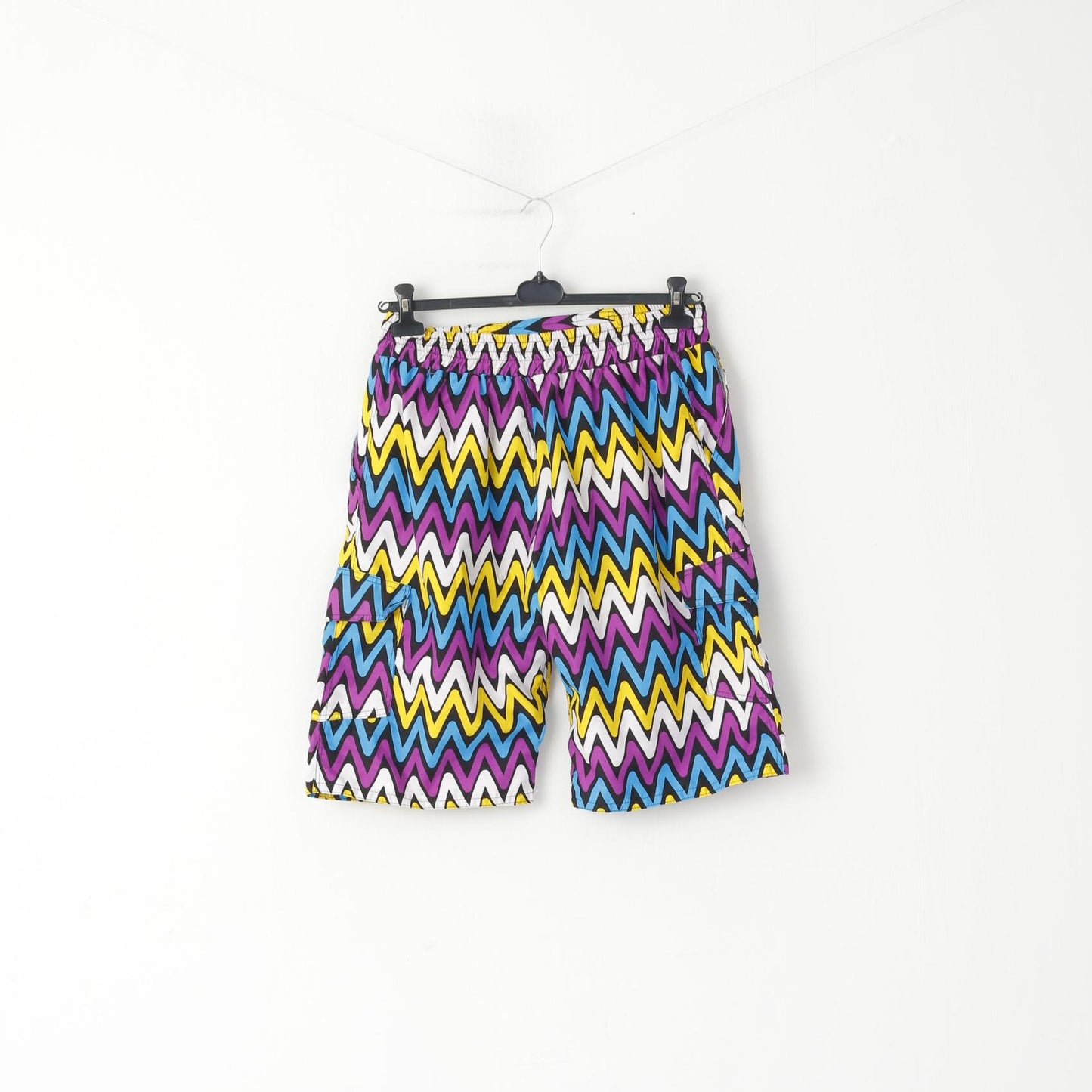 Retro Men L Shorts Multicoloured Zigzag Bermuda Mesh Lined Summer