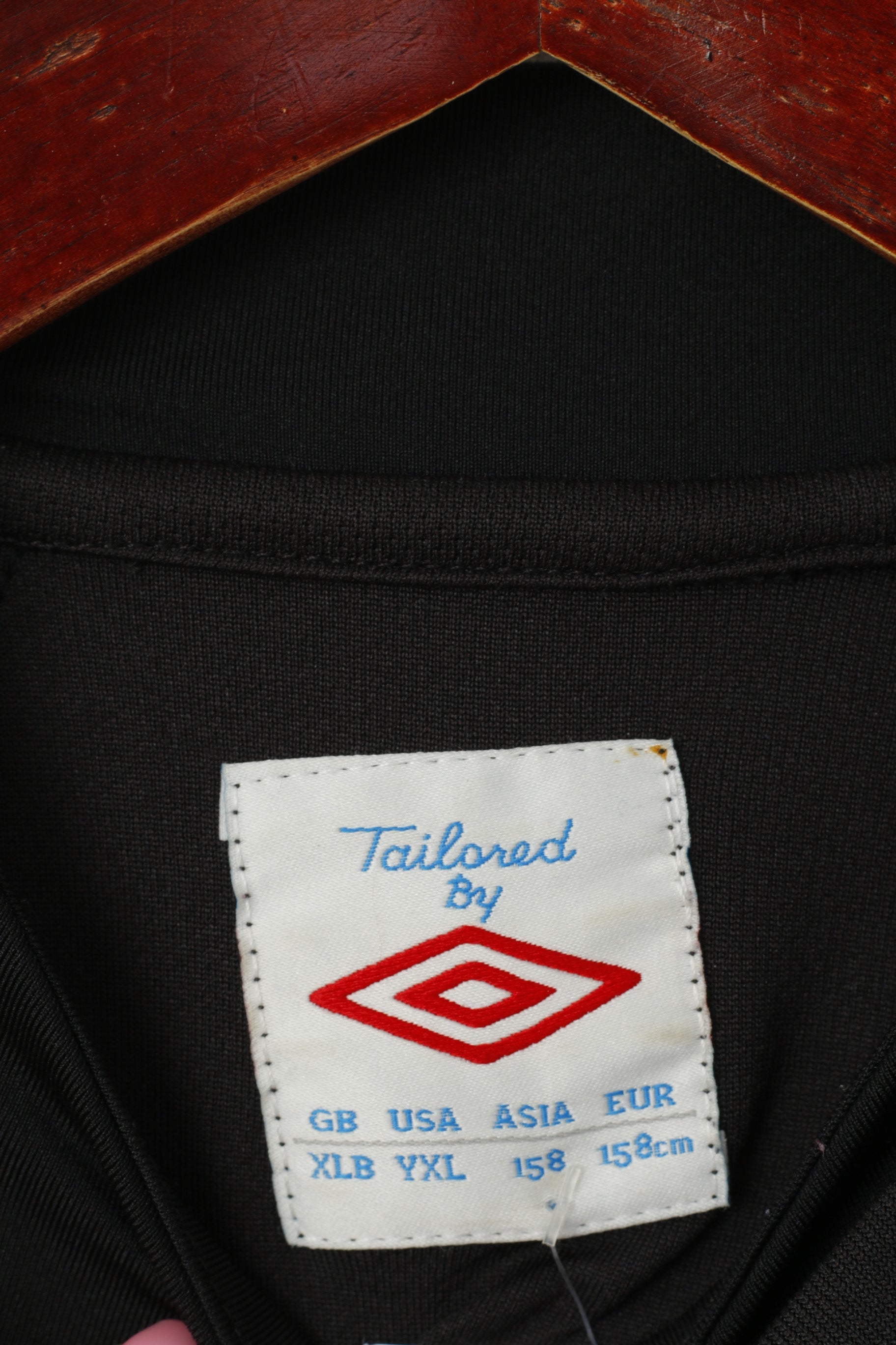 Sur mesure par Umbro Youth 158 XLB Shirt Noir Manches Longues Irlande Football Club Jersey