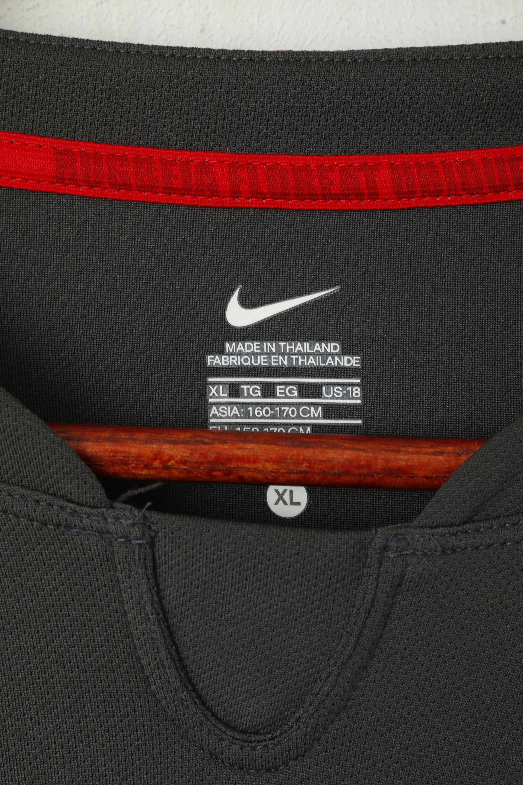 Nike Boys 13-15 Age 158 Shirt Grey Rugby England O2 Jersey Top