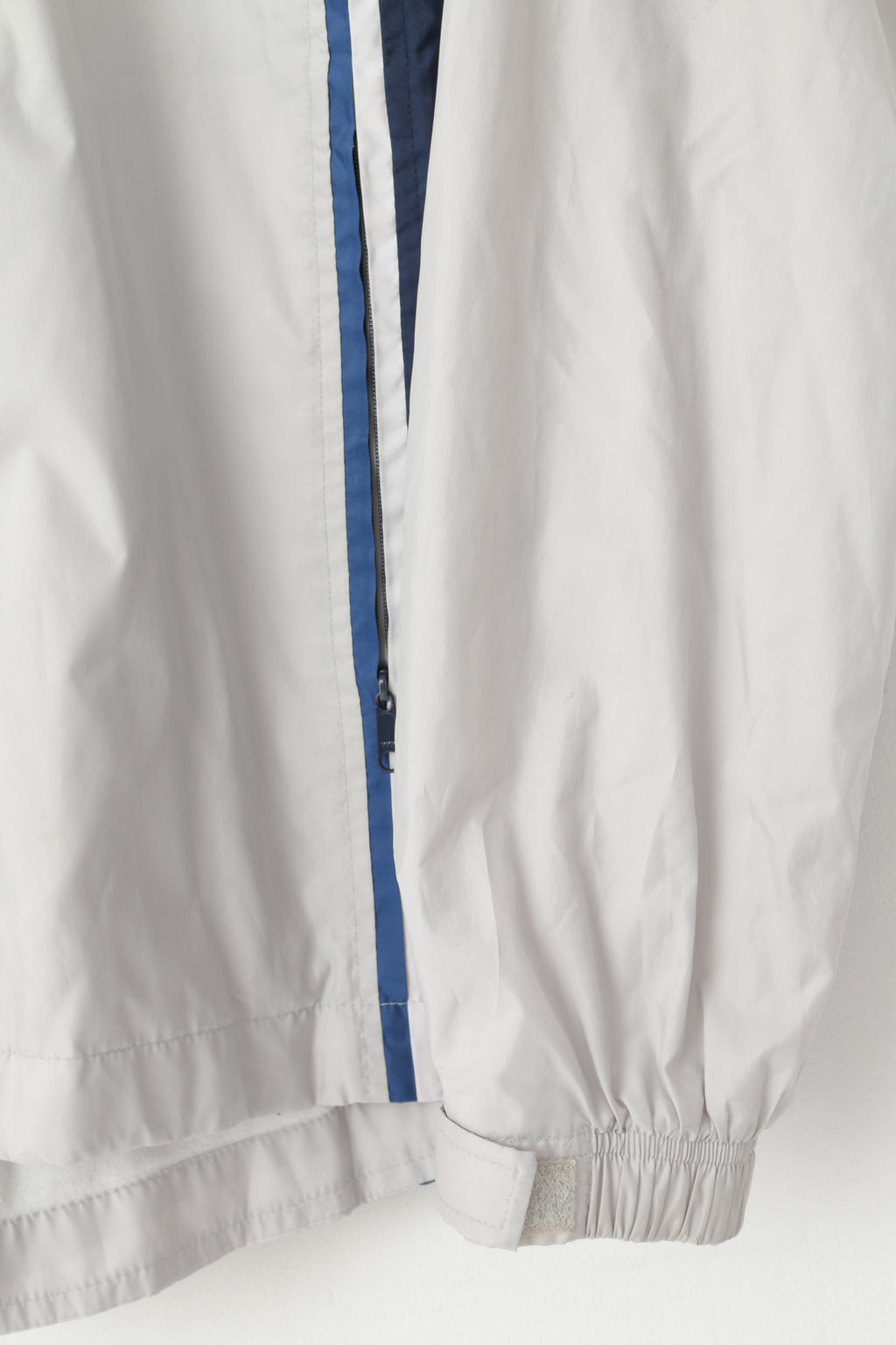 Giacca Nike Uomo M 178 Giacca grigia leggera da allenamento per abbigliamento sportivo con cerniera intera