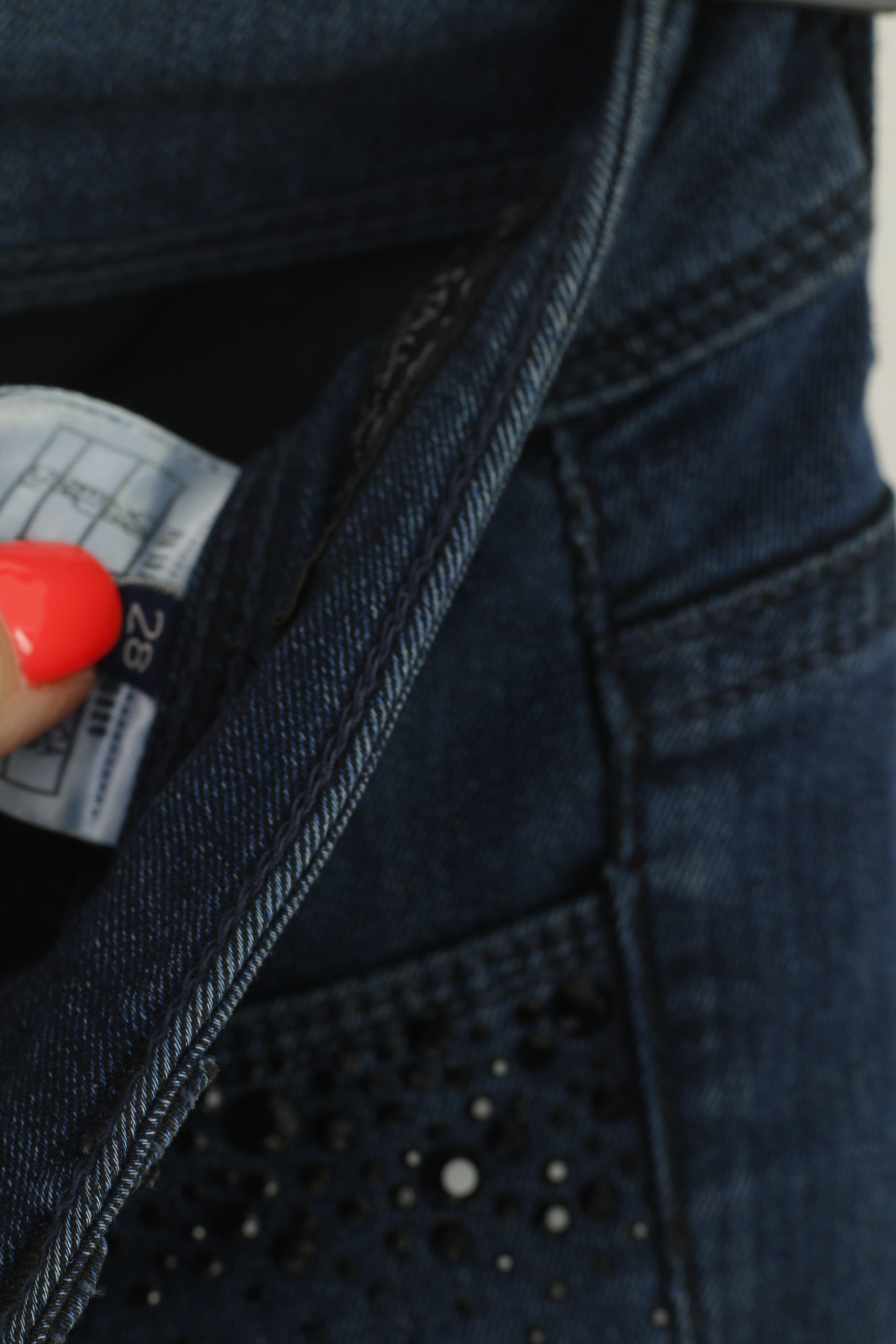 Pantaloni Guess 28 da donna Pantaloni blu scuro con dettagli elasticizzati in cotone skinny Starlet