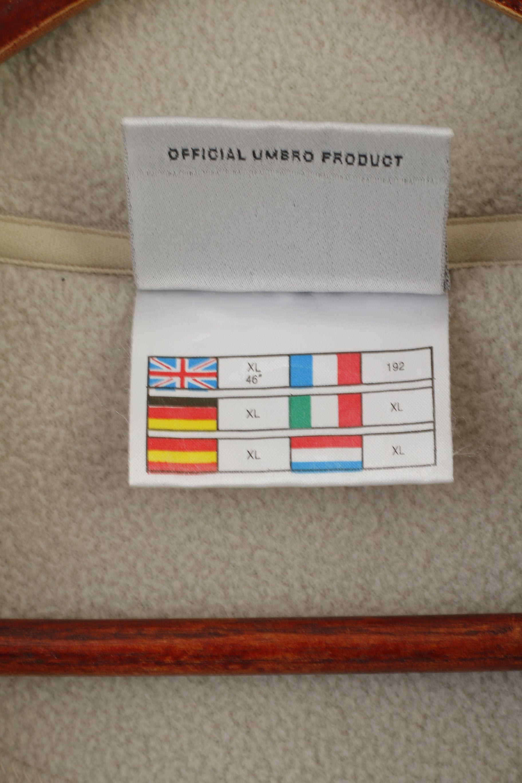 Felpa sportiva da esterno Umbro da uomo XL in pile beige vintage con cerniera intera