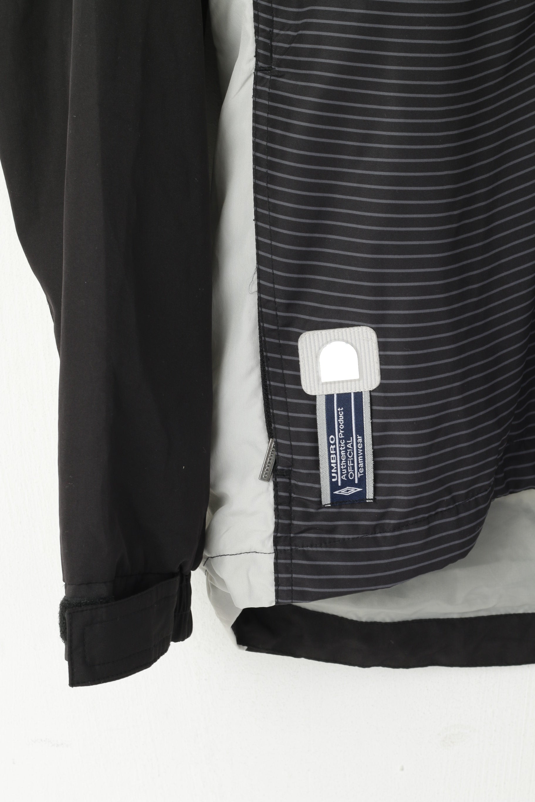 Umbro Hommes 36 S Veste Noir Activewear Full Zipper Pro Training Teamwear Top