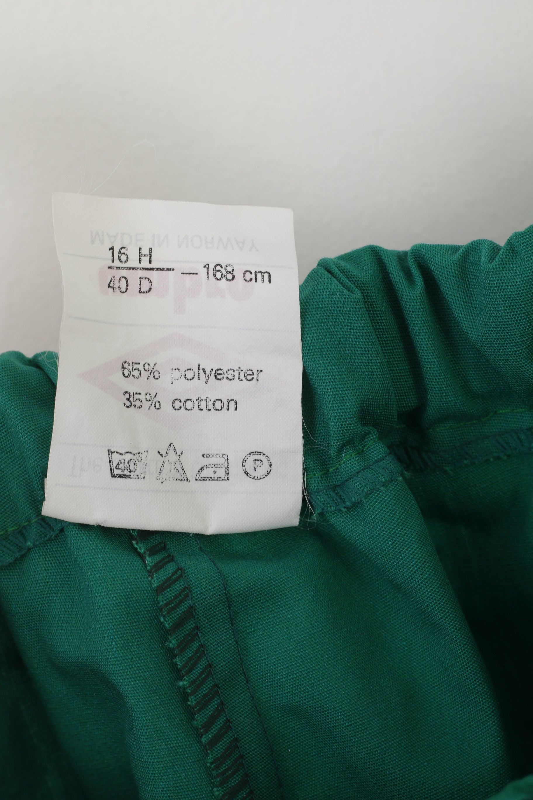 Umbro Youth 168 Pantalon de survêtement vert en coton mélangé vintage Norvège Pantalon rétro