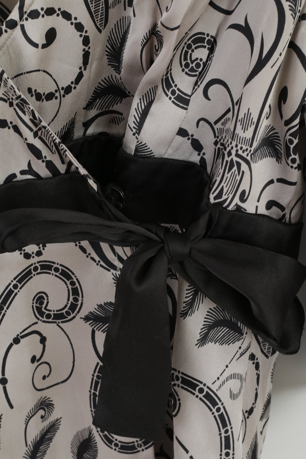 Jeff Banks Collection Womens 16 L Shirt Silver Thin Material Shiny Party Top