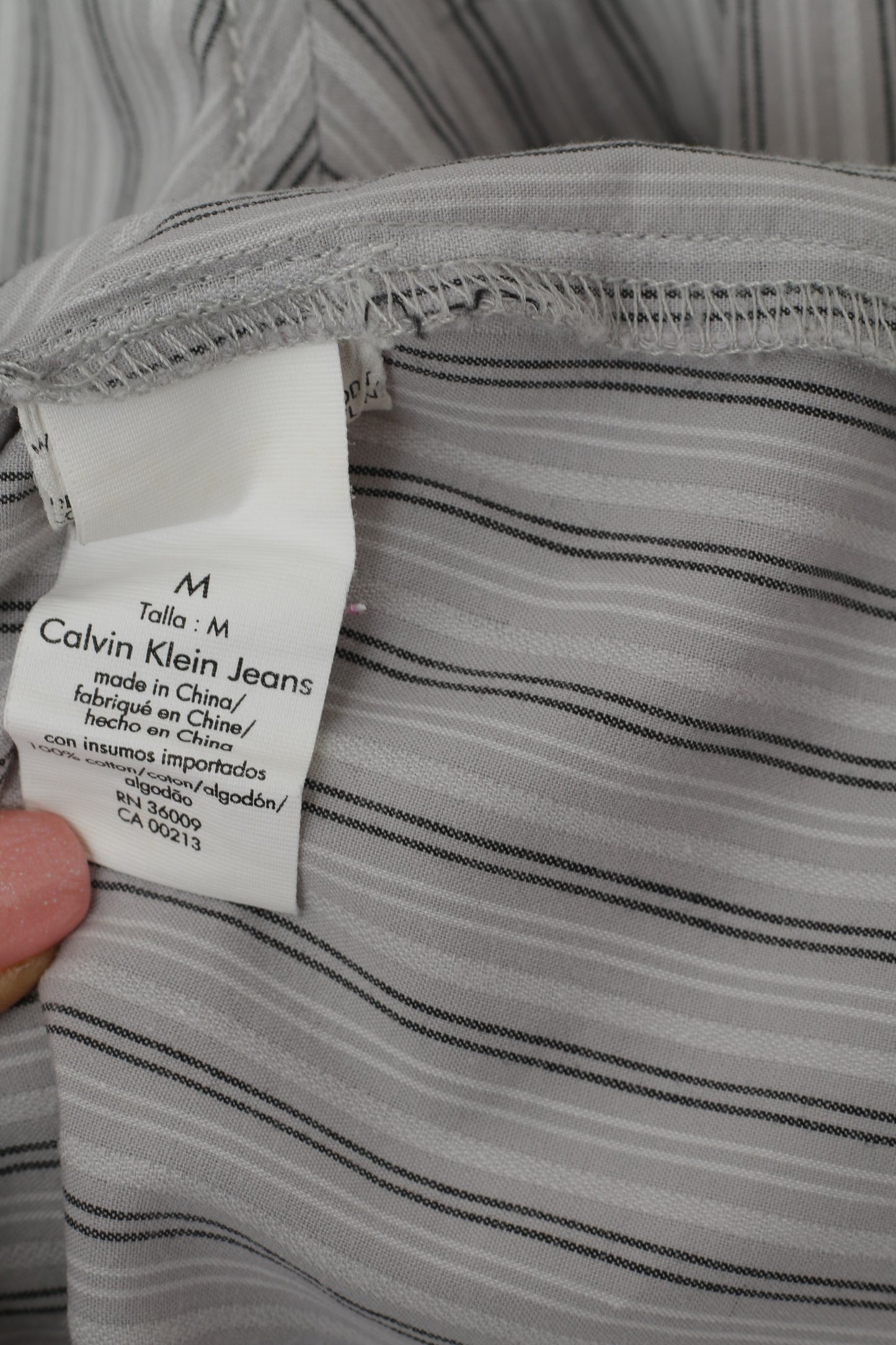 Calvin Klein Jeans Men M Casual Shirt Gray Striped Cotton Long Sleeve Top