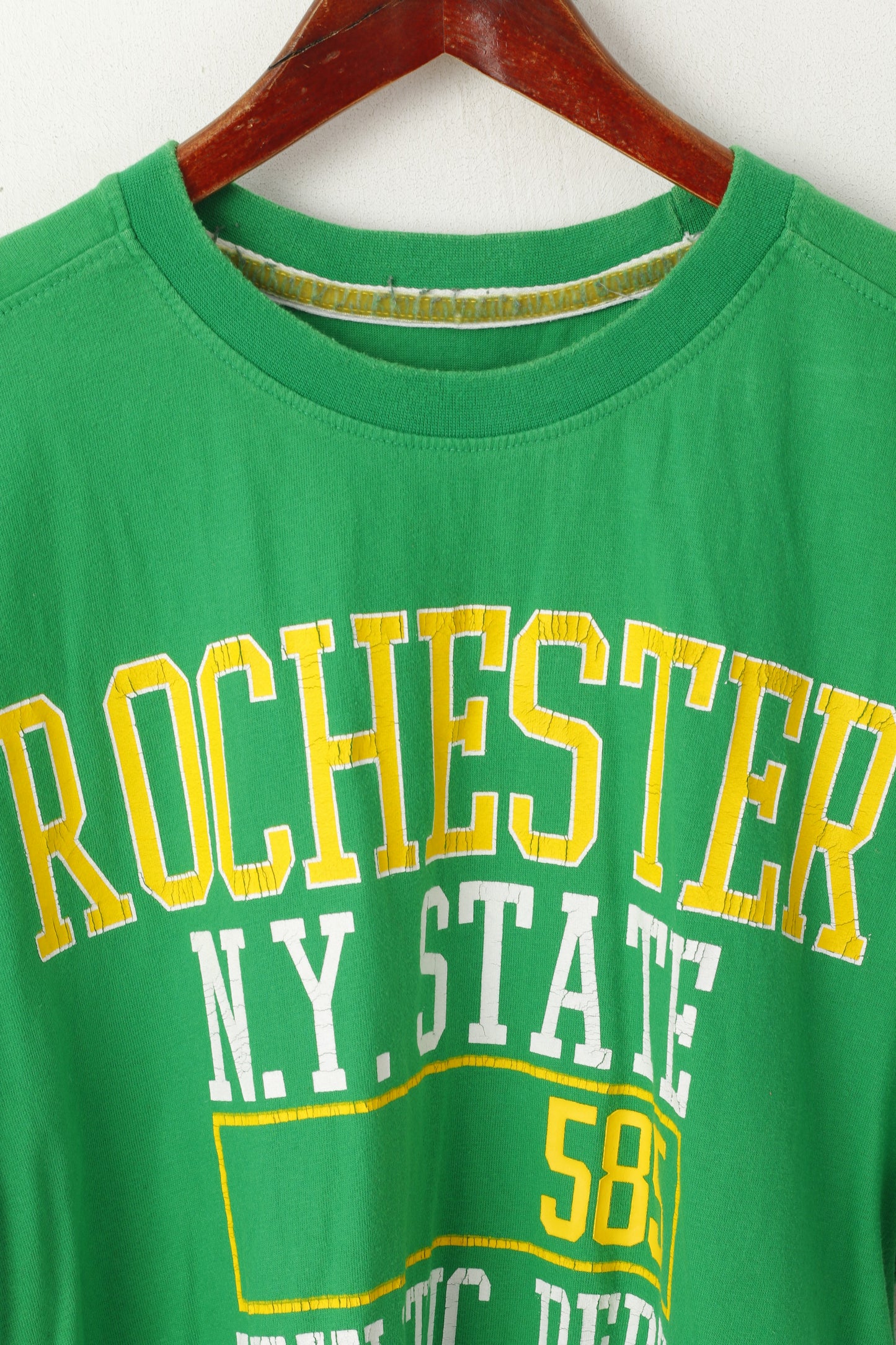 Champion Hommes L T-Shirt Vert Coton Graphique Ras du Cou Rochester NY Haut