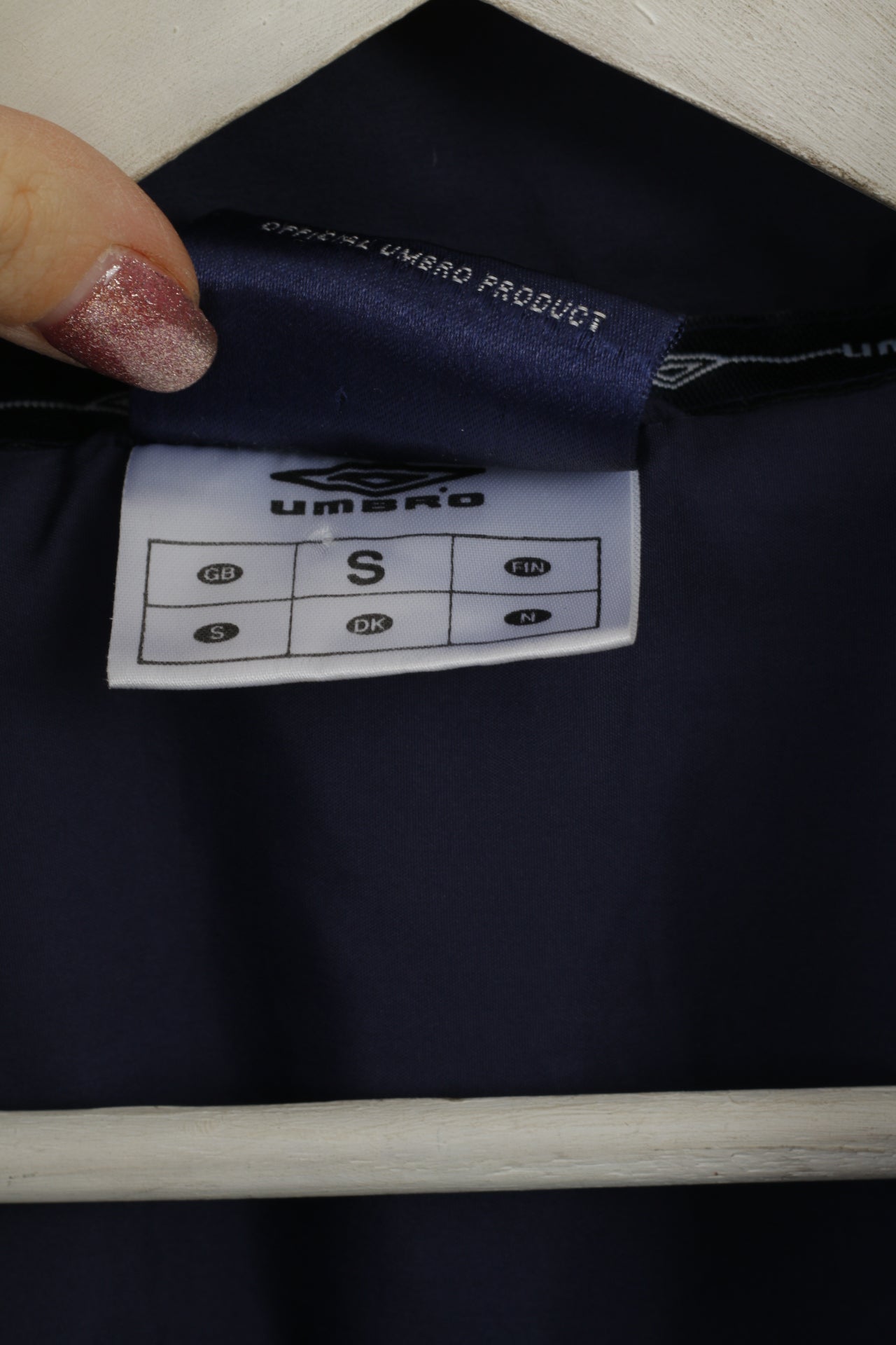 Umbro Giacca da uomo S (M) Bomber sportivo attivo foderato in rete blu scuro con cerniera