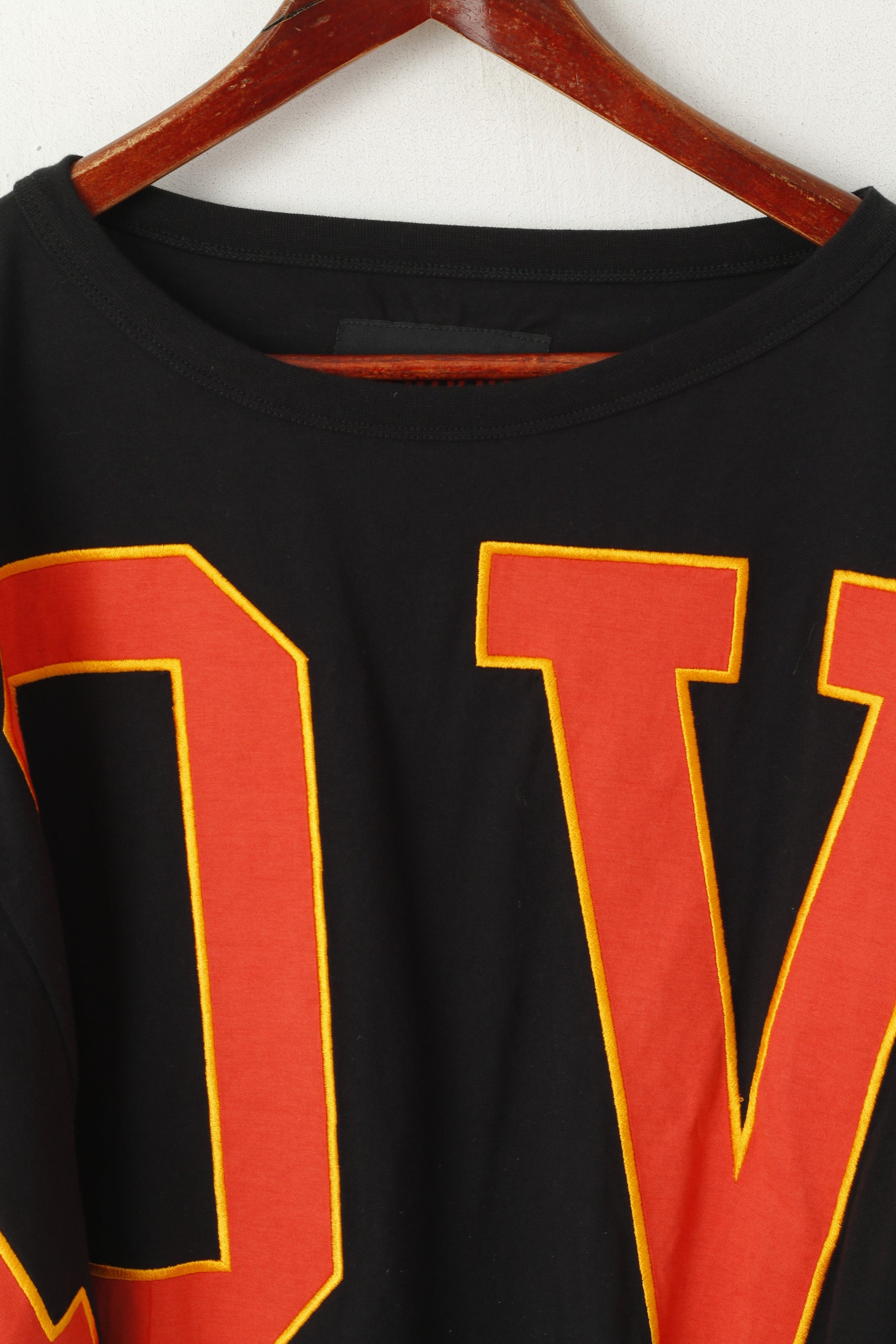 VioVio Stuttgart Women M Sweatshirt Black Cotton Cropped Oversize Top