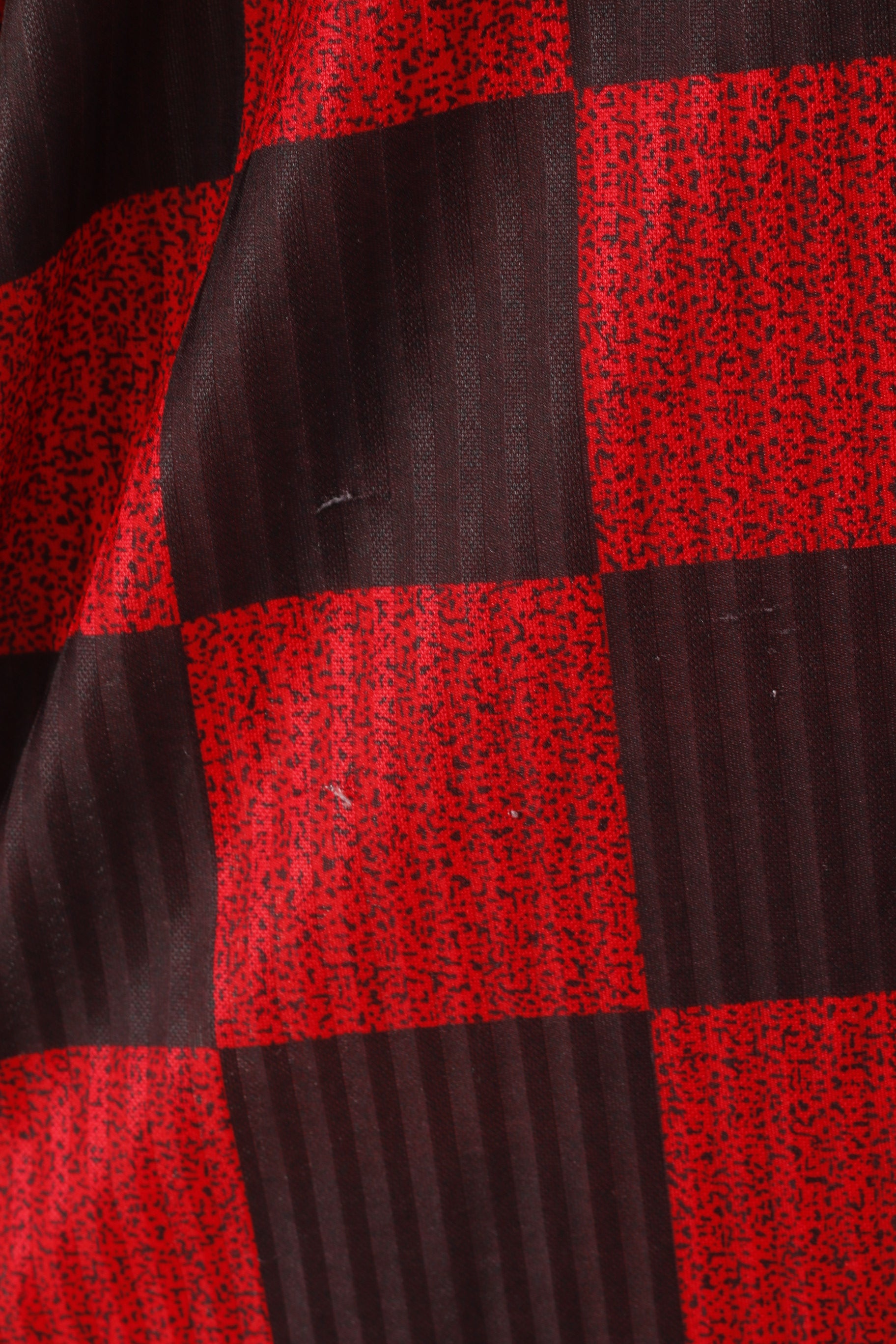 Pro Touch Men XL Shirt Red Black Check Football Vintage Traning Jersey Top