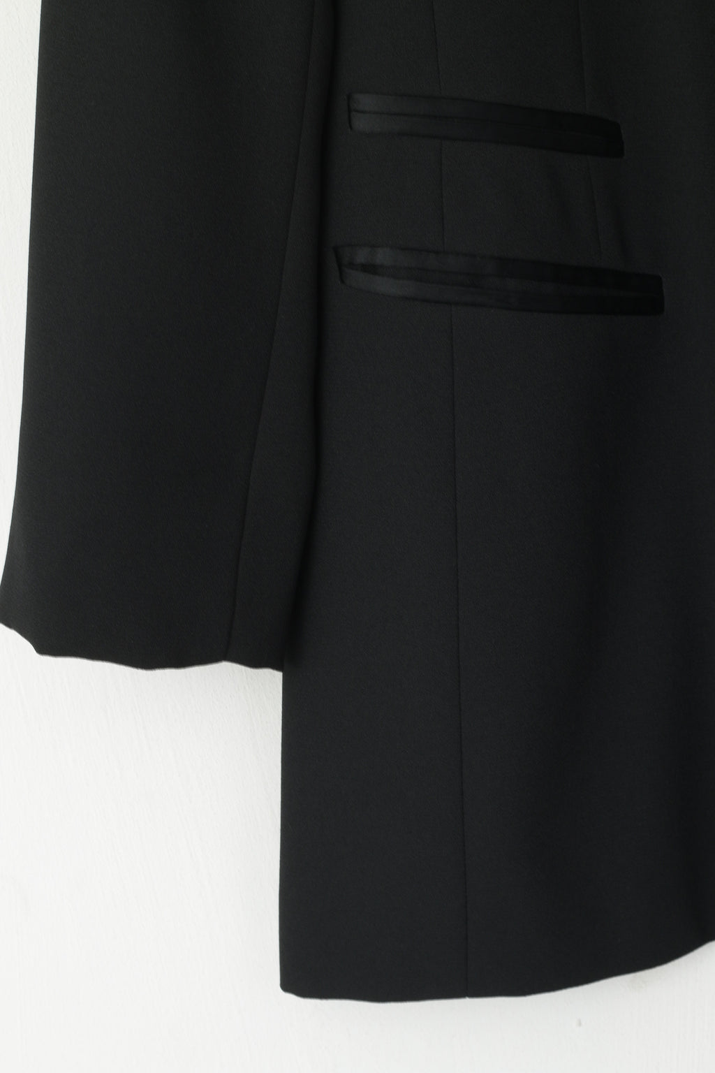 Giacca Genevieve Collection da donna 40 M Blazer nero lucido con spalline vintage con diamanti