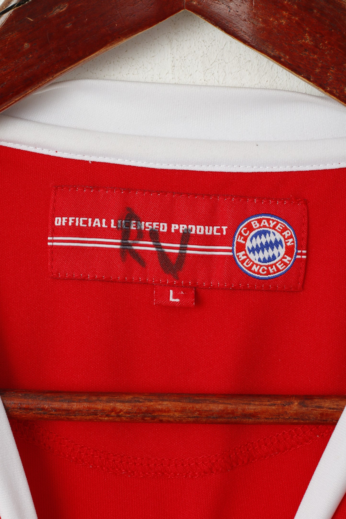 FC Bayern Munchen Men L Shirt Red Football Munich Official Jersey V Neck Top