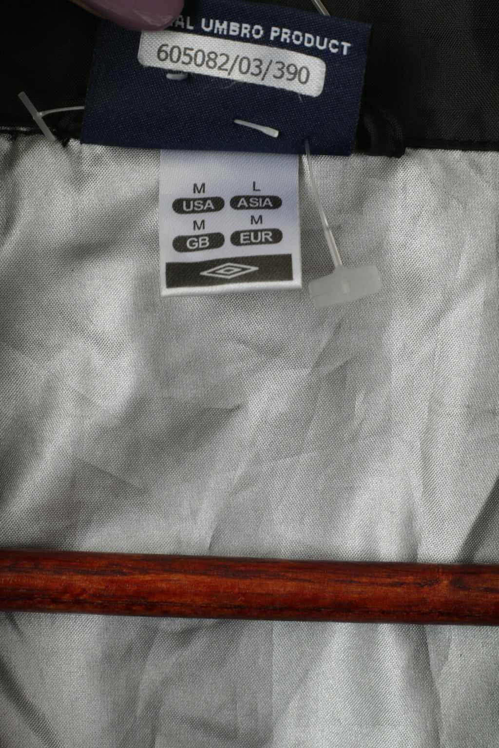 Umbro Giacca da uomo M Pullover nero con cappuccio e zip, tasca a marsupio, top sportivo