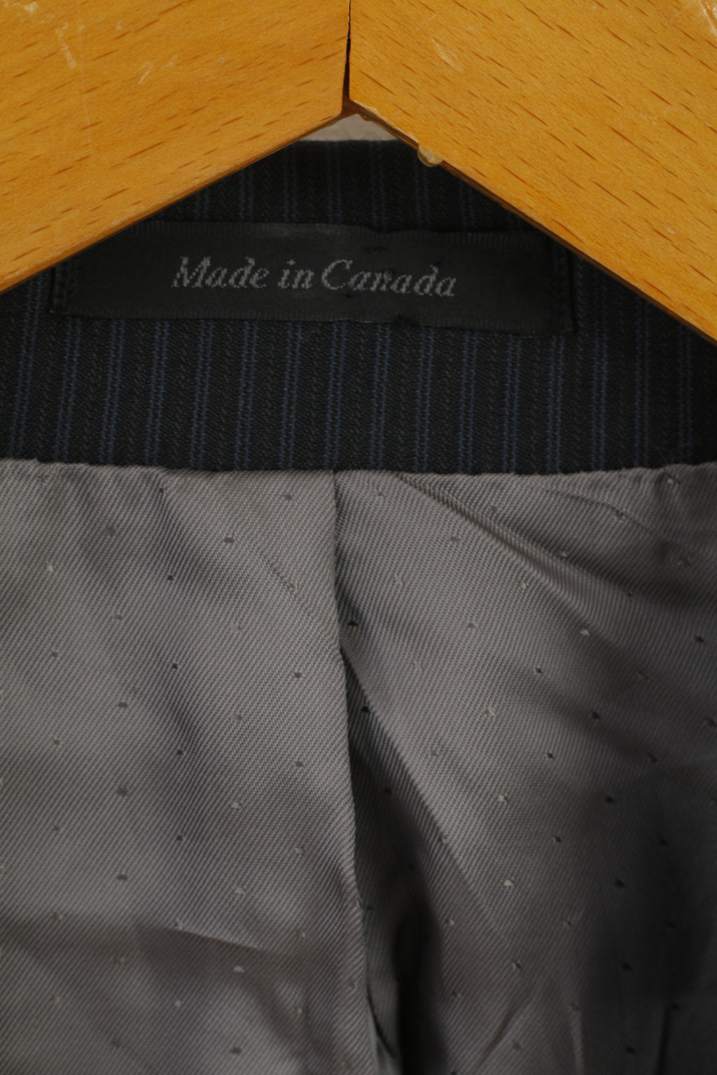 Calvin Klein Men 44 R Jacket Navy Striped Single Breasted 100% Wool Blazer