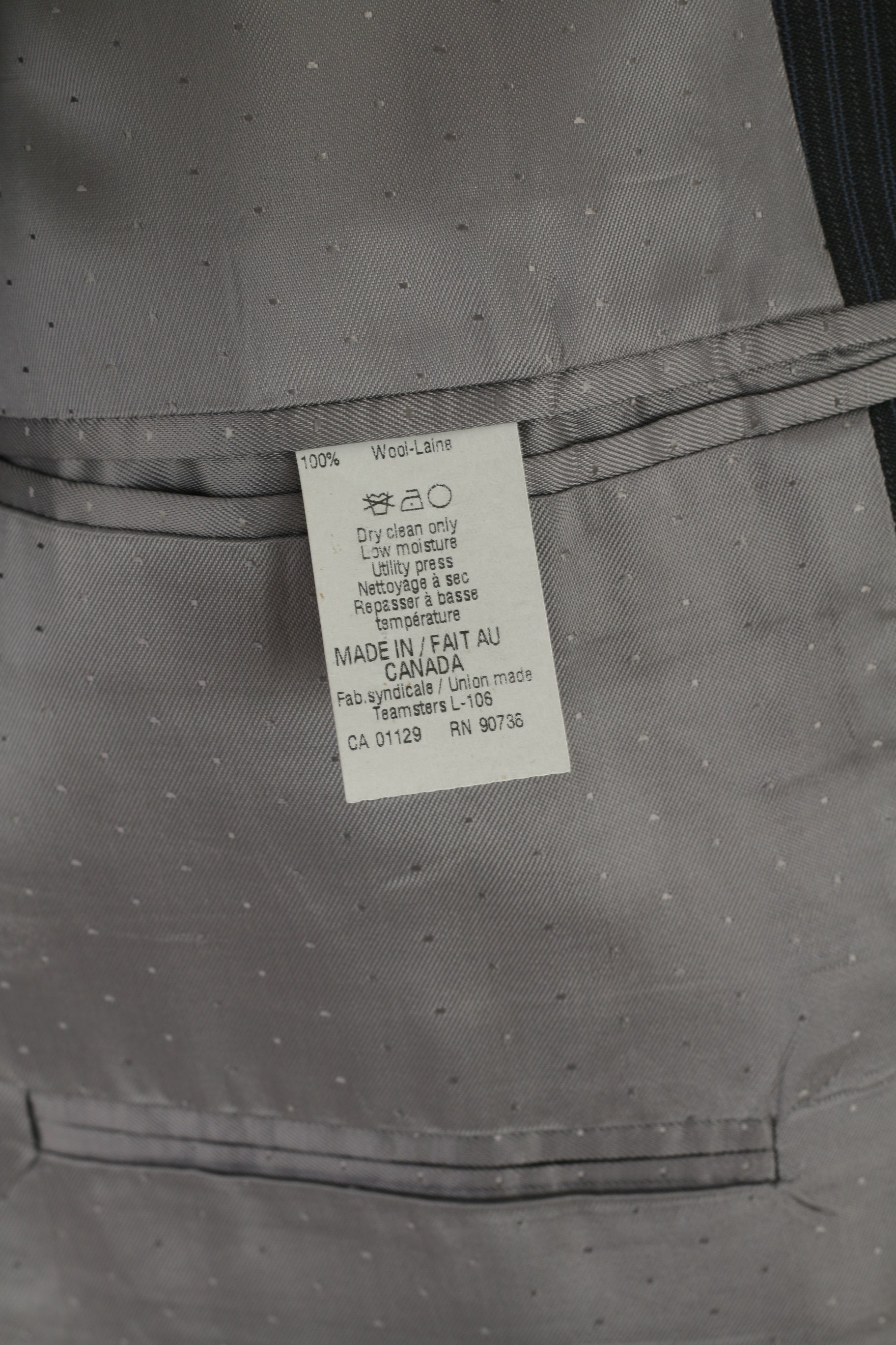 Calvin Klein Men 44 R Jacket Navy Striped Single Breasted 100% Wool Blazer