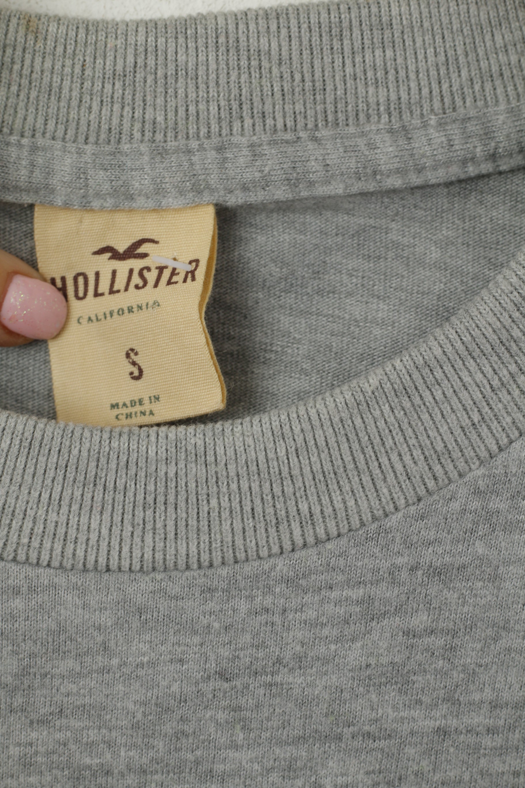 T-shirt Hollister da uomo in cotone grigio con grafica Cali è il top aderente Life Palms