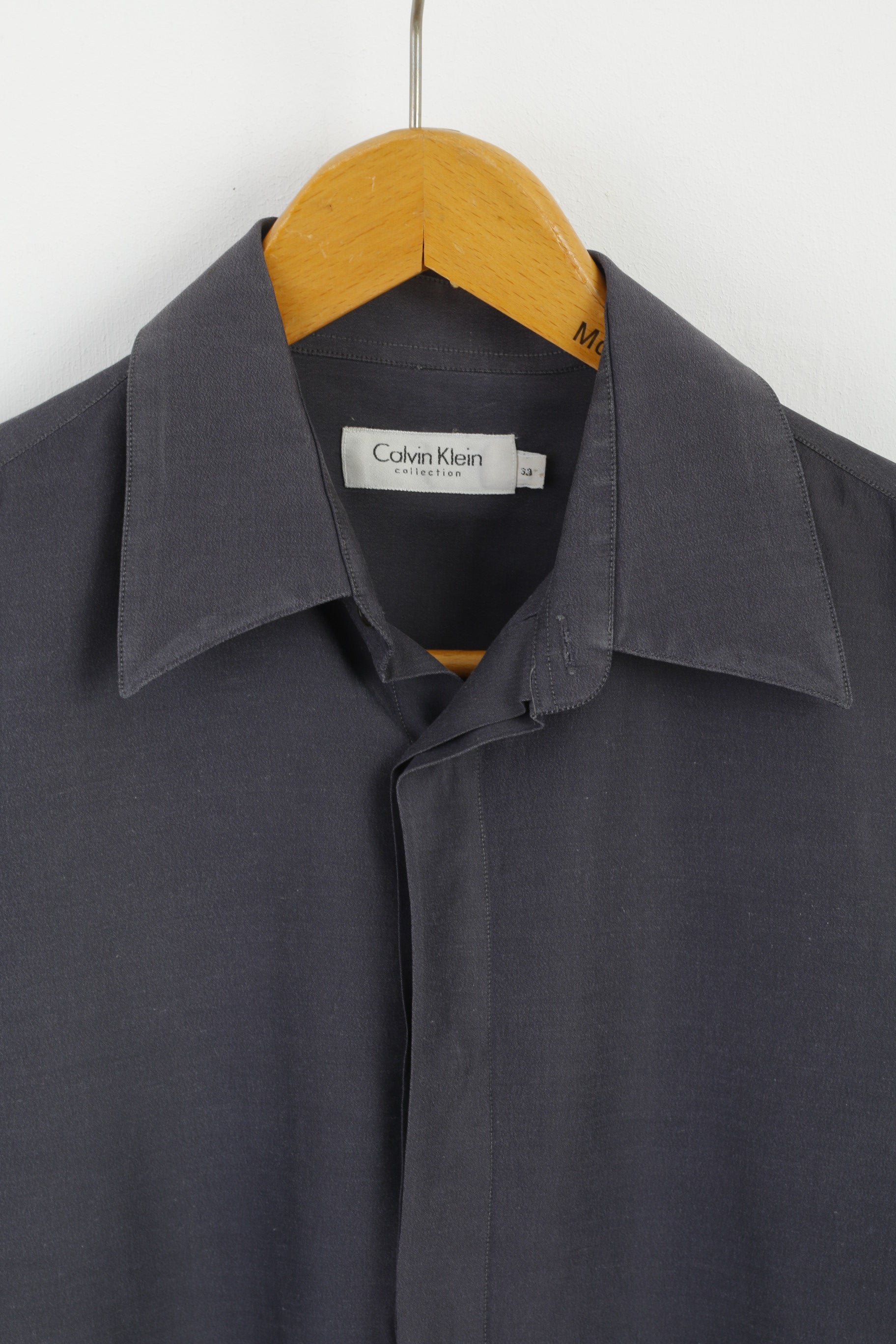 Calvin Klein Uomo 33 M Camicia casual Top a maniche lunghe in morbido cotone grigio scuro