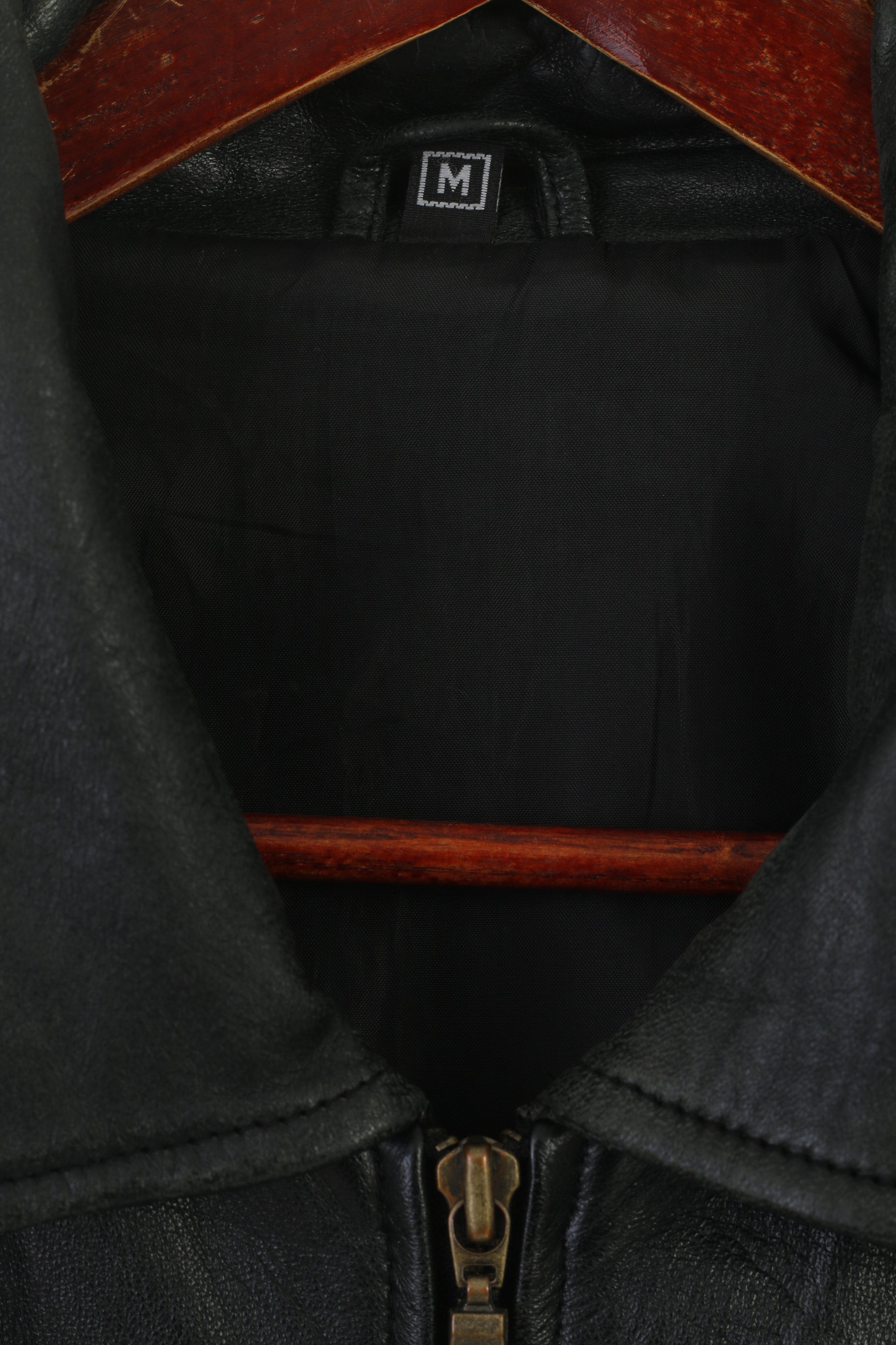 Vintage Men M Jacket Black Leather Soft Classic Full Zipper Shoulder Pads Top