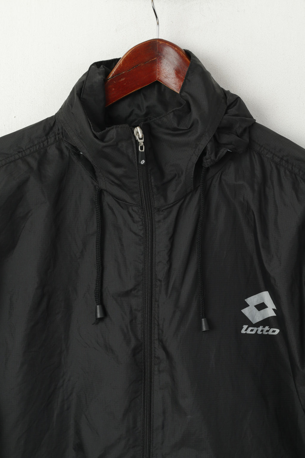 Lotto Veste pour homme en nylon noir imperméable avec capuche cachée