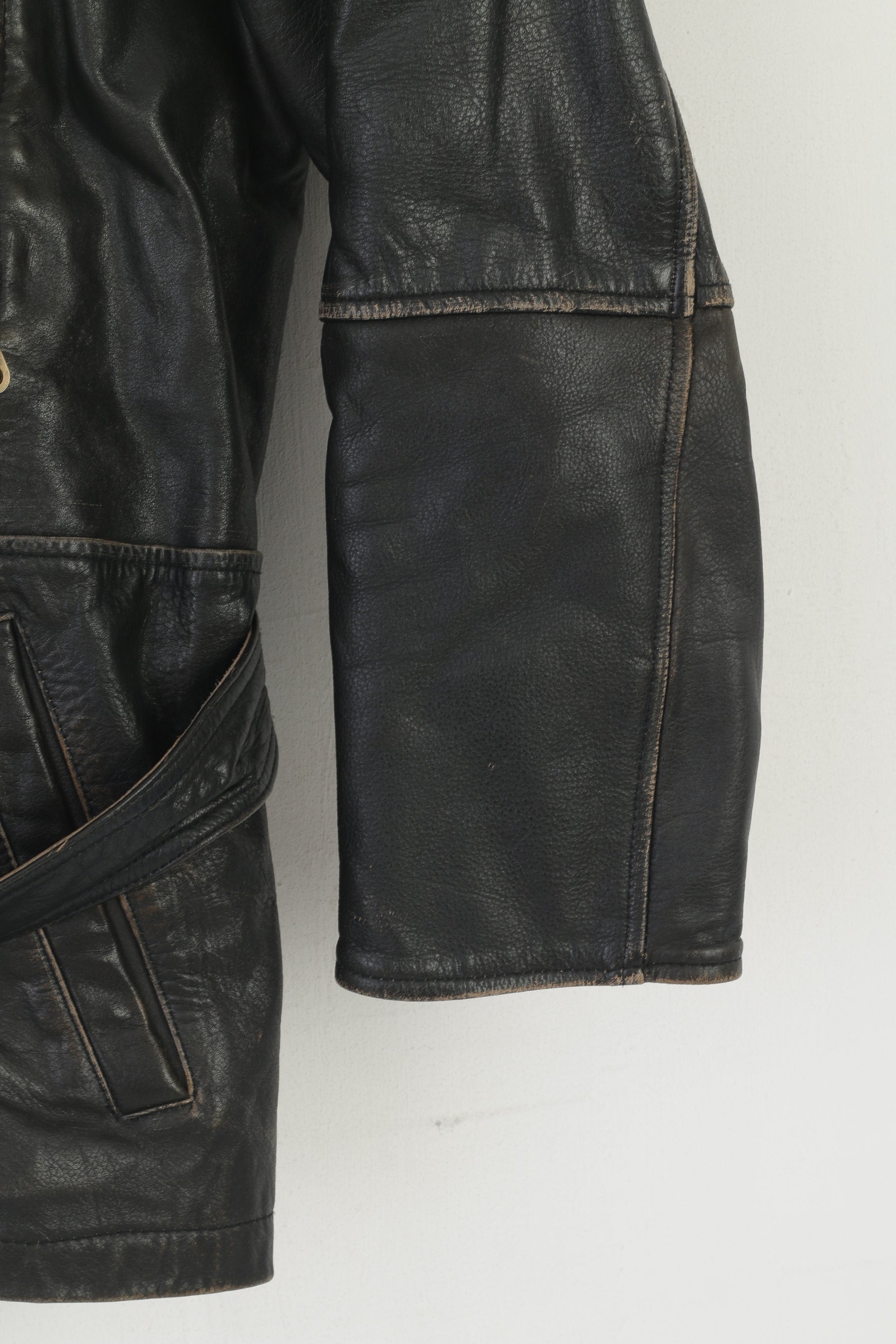 Giacca da uomo Red Baron 40 M. Top da aviatore con zip intera e cintura da pilota vintage in pelle marrone